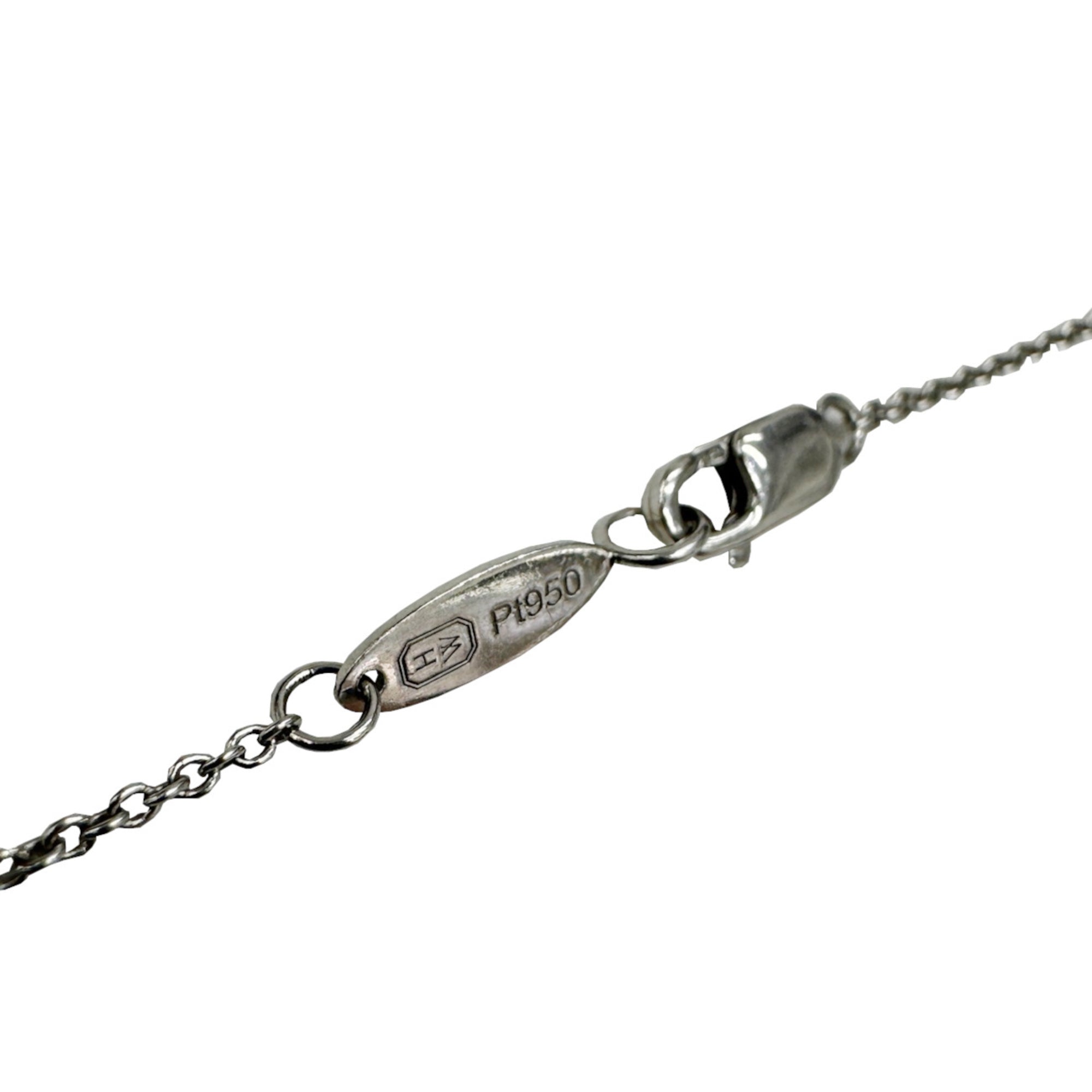 Loop Pendant Necklace Platinum Medium with Diamond