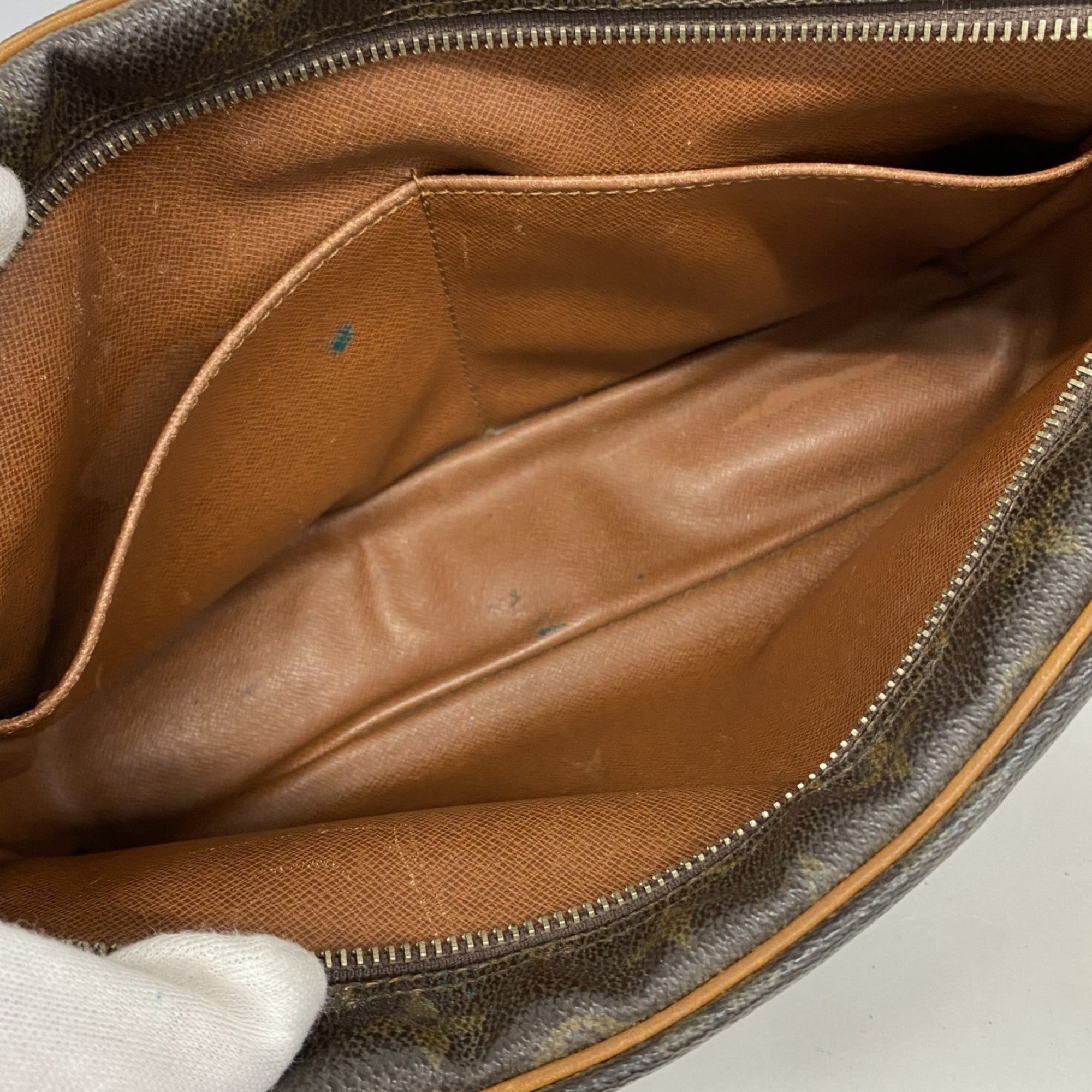 Trocadero Handbag Monogram Canvas 27