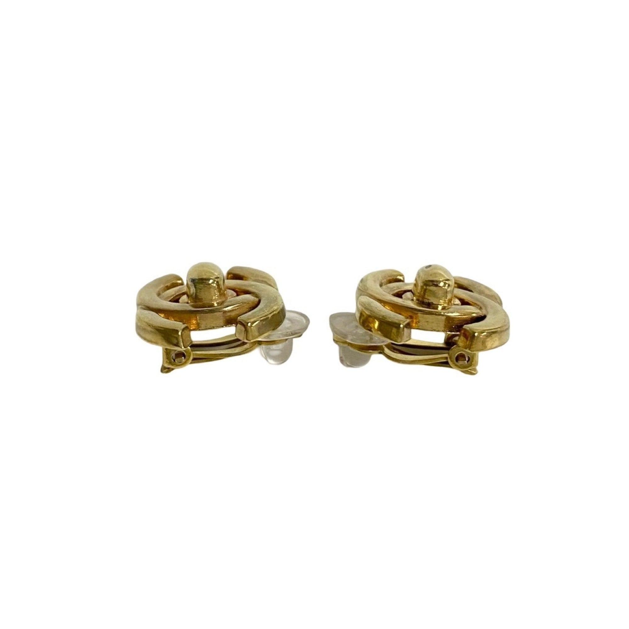 CC Logo Clip-On Earrings Metal Gold-Tone Metal