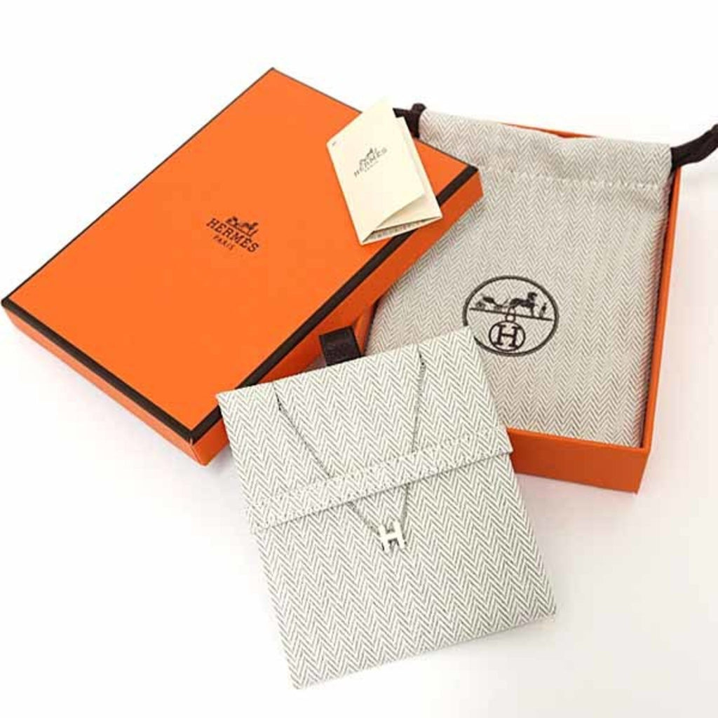 Pop H Pendant Necklace
