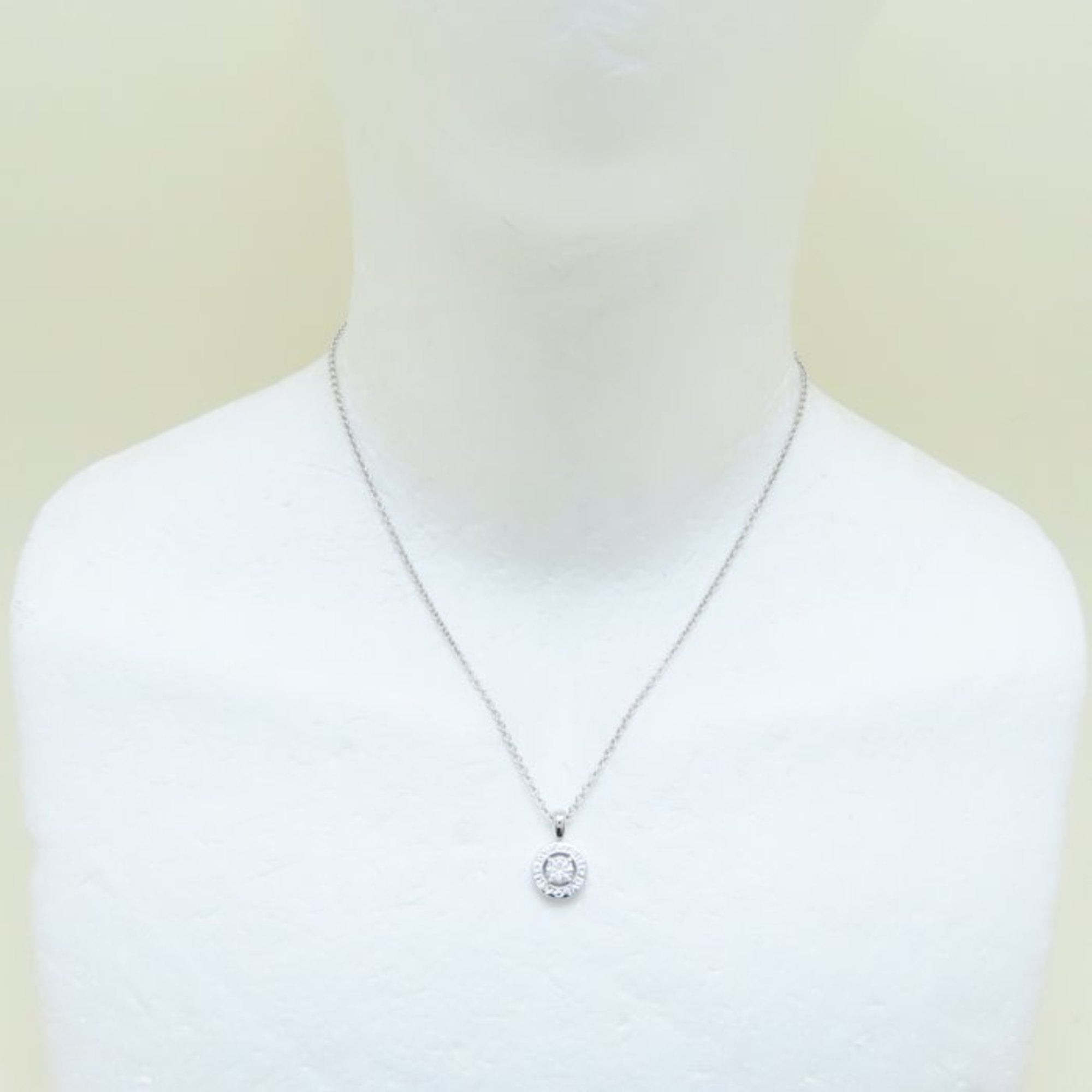 Pendant Necklace 18K White Gold with Diamond