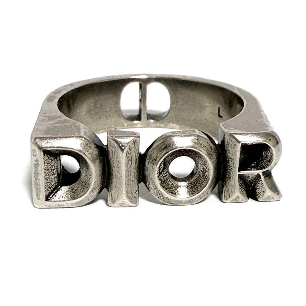 Ring Metal