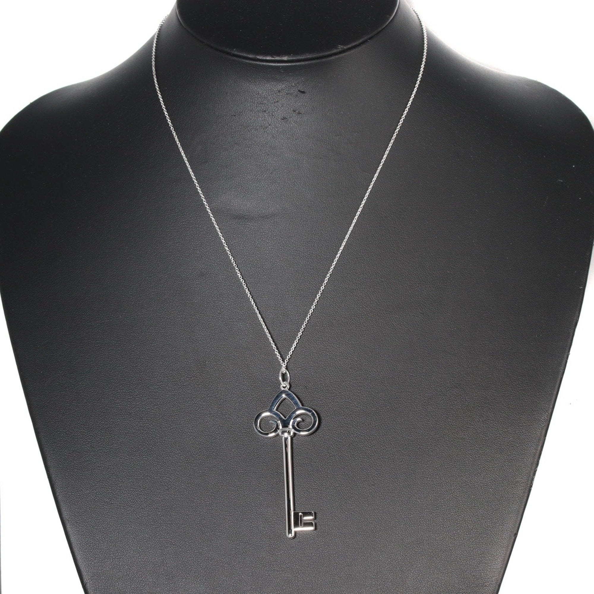 Fleur De L'Ski Pendant Necklace Sterling Silver