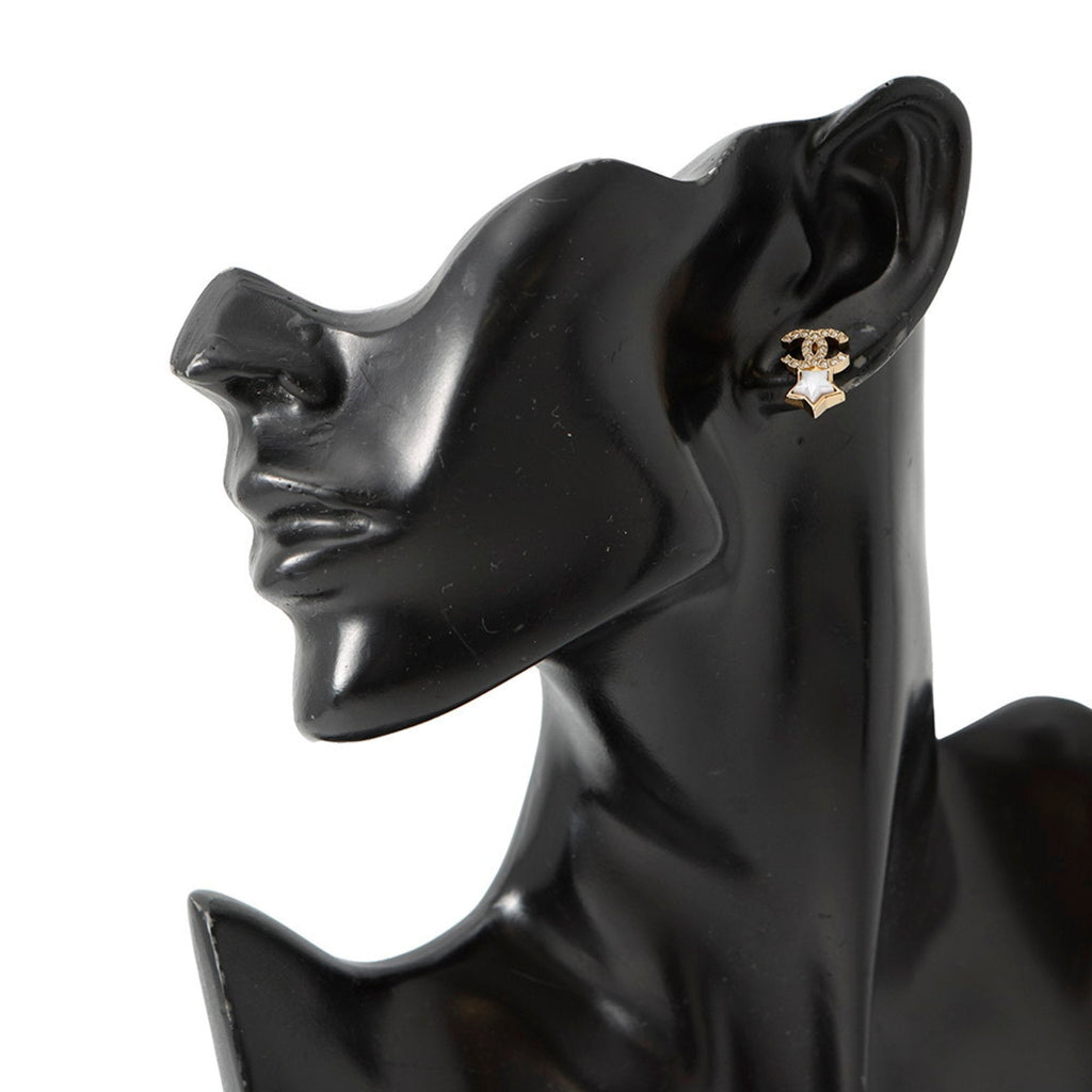 CC Logo Star Earrings Metal
