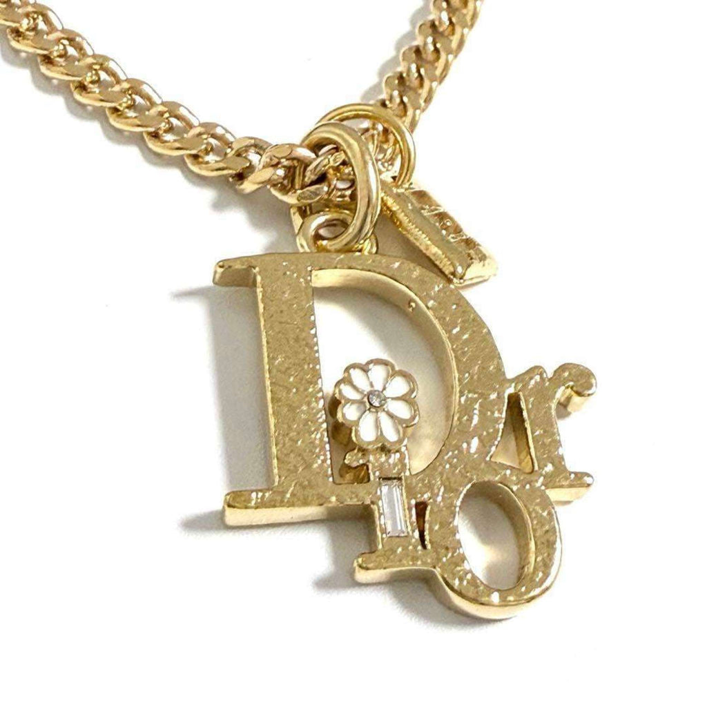 Pendant Necklace Metal and Rhinestone