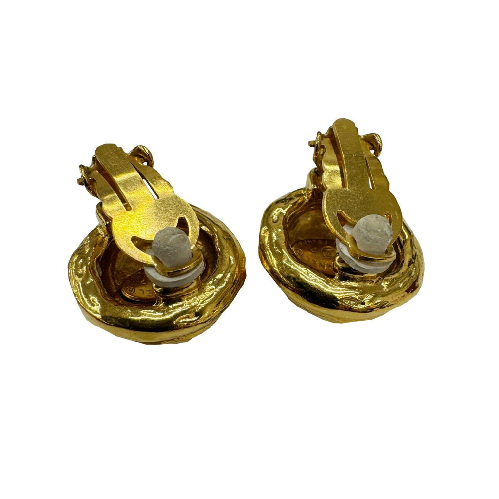 CC Logo Clip-On Earrings Metal Gold-Tone Metal