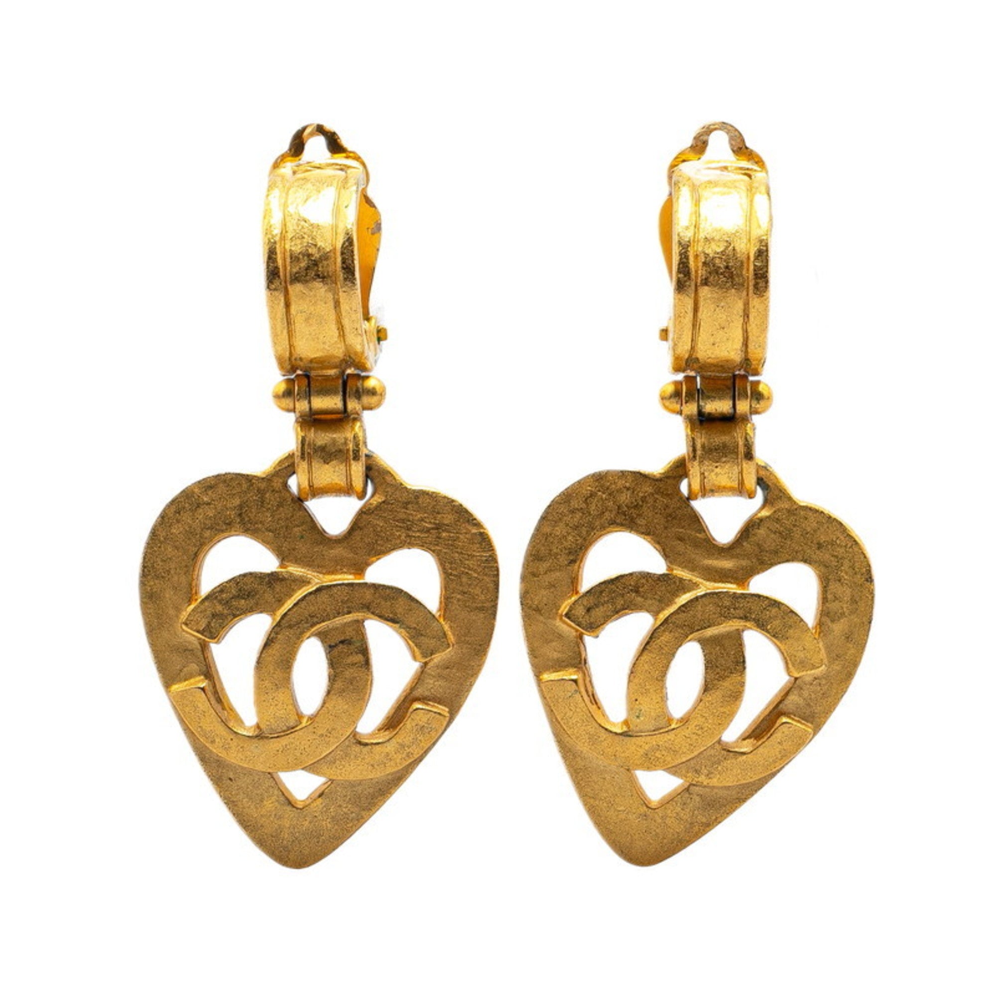 CC Logo Heart Clip-On Earrings Metal Gold-Tone Metal