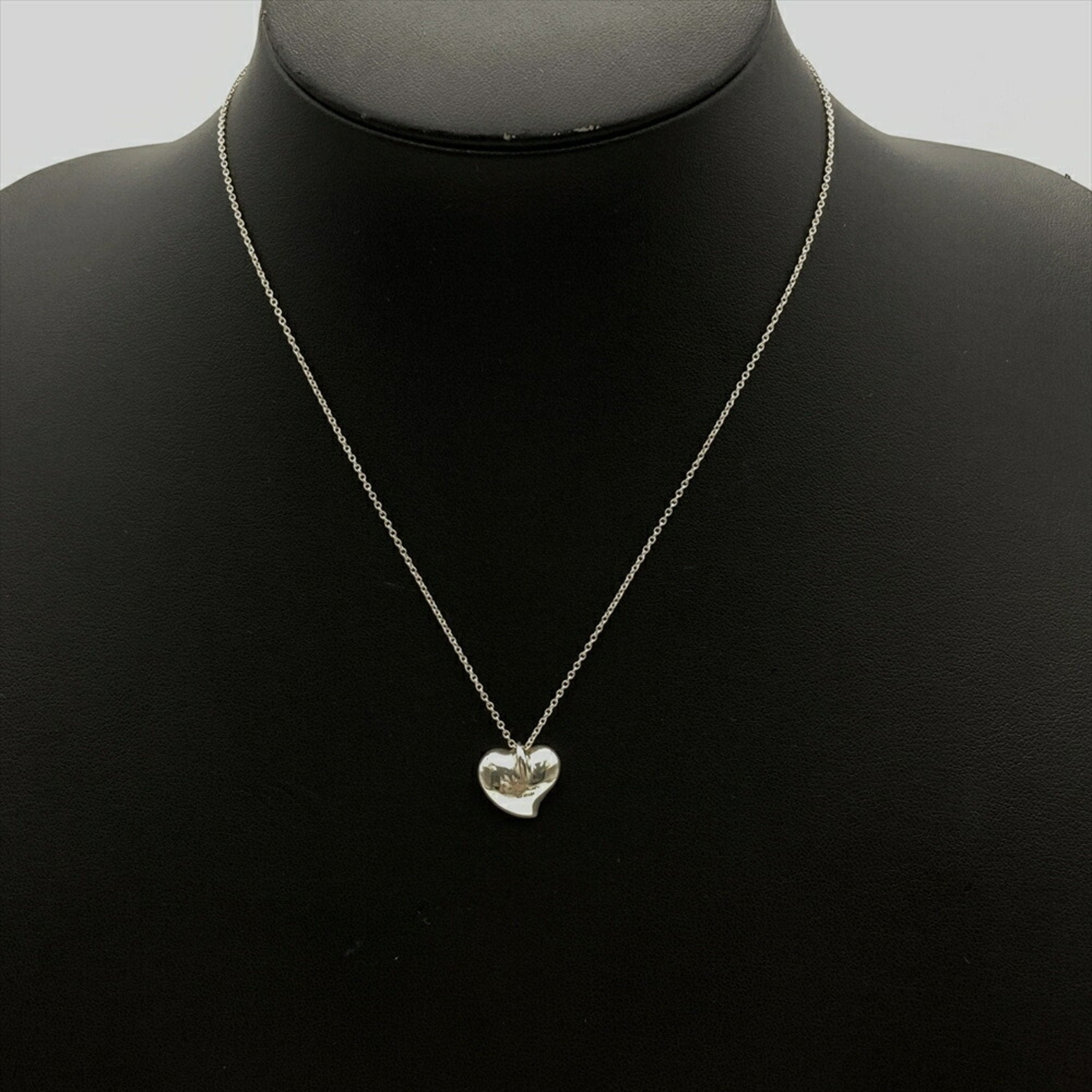 Full Heart Pendant Necklace Sterling Silver Silver Leaf