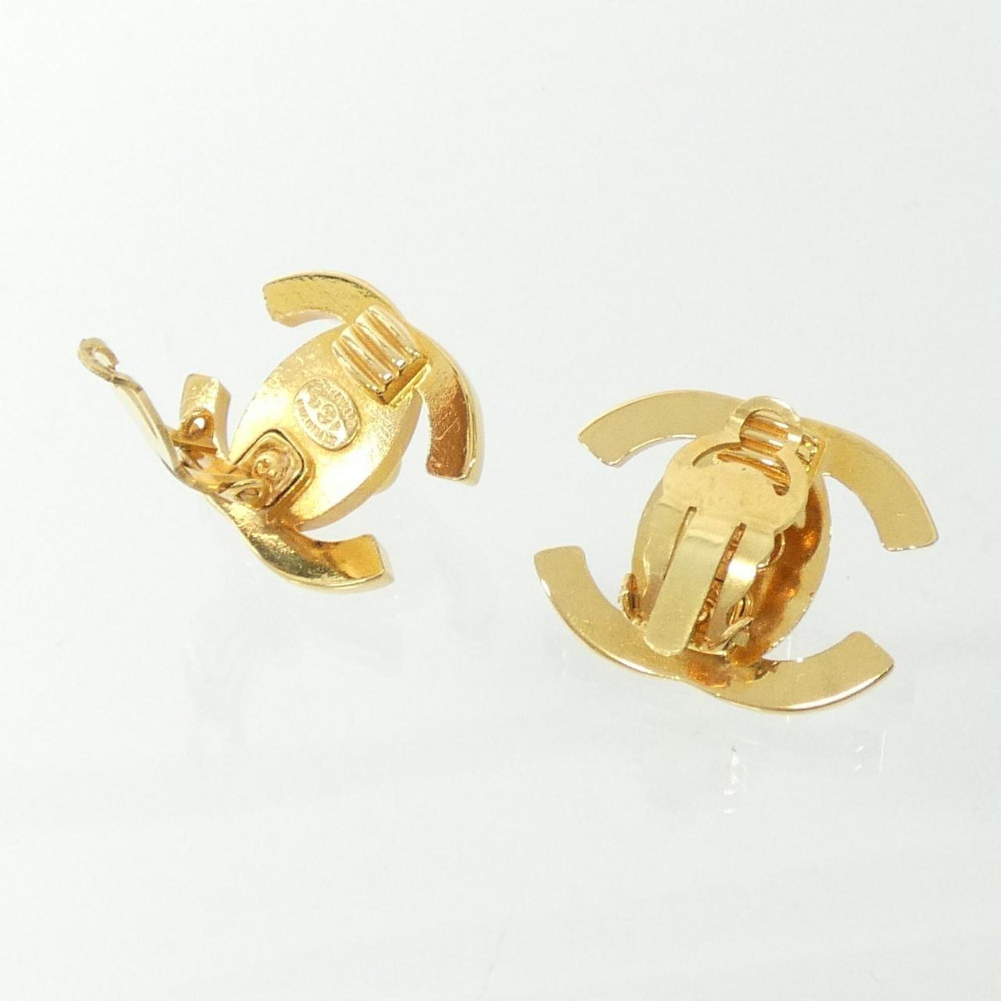 Clip-On Earrings Clip-On Gold-Tone Metal