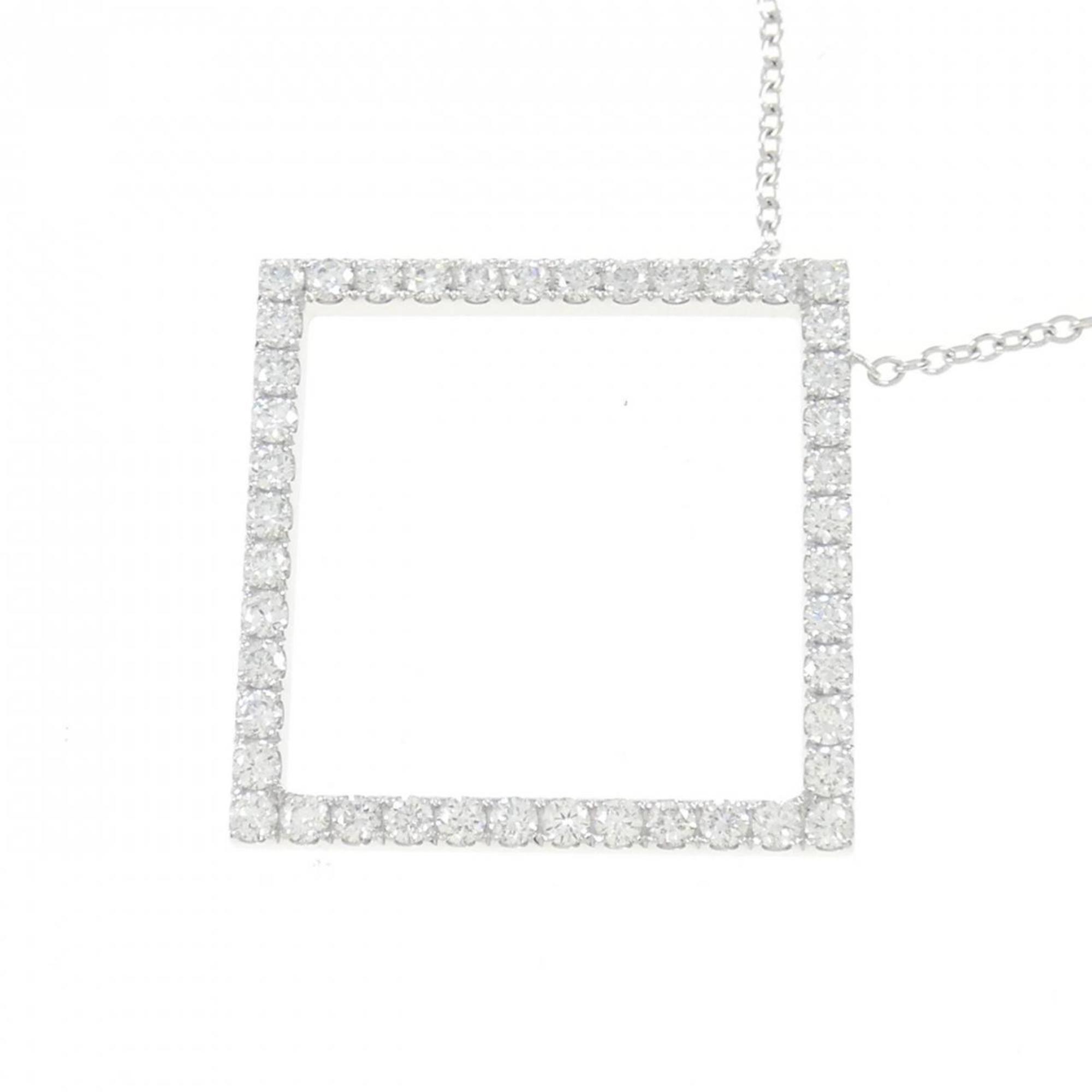 Metro Pendant Necklace 18K White Gold With Diamond