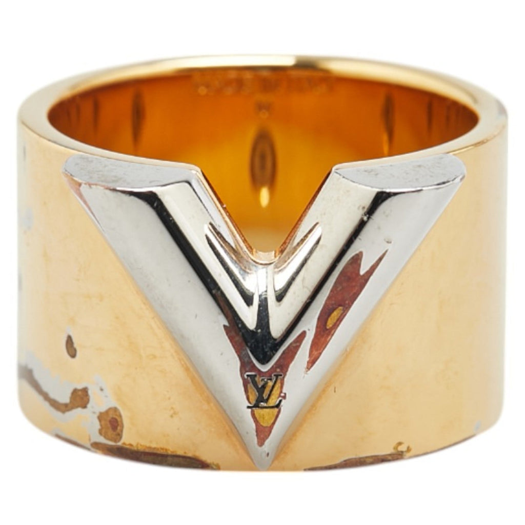 Essential V Ring Gold-Tone Metal