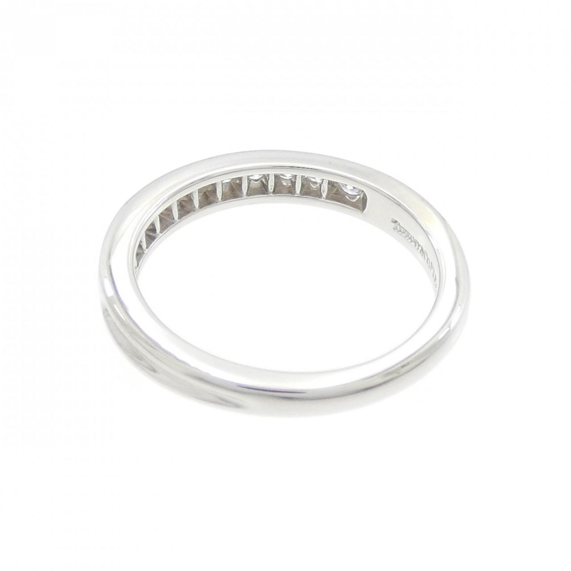Band Ring Platinum with Diamond