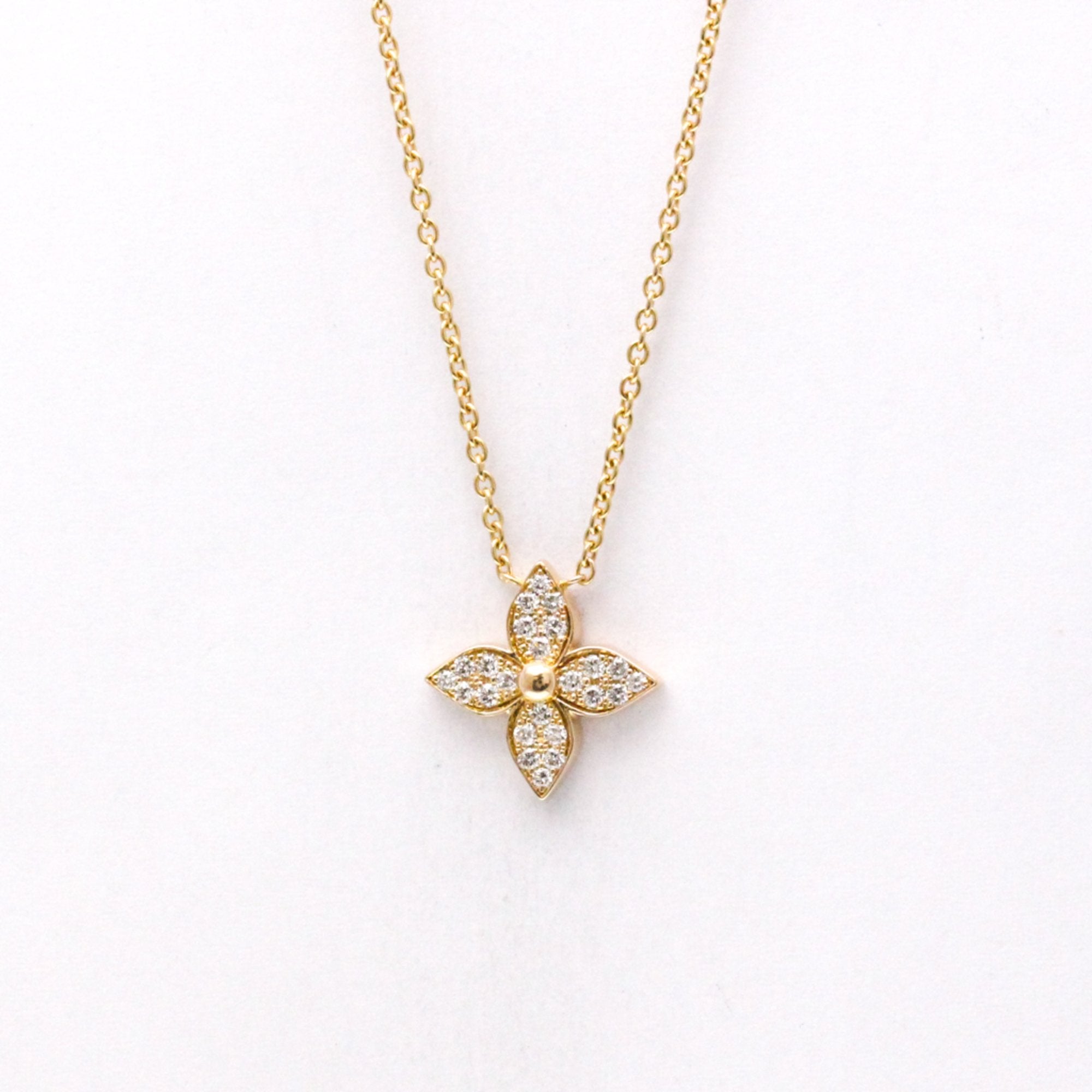 Pendant Necklace 18K Rose Gold With Diamond