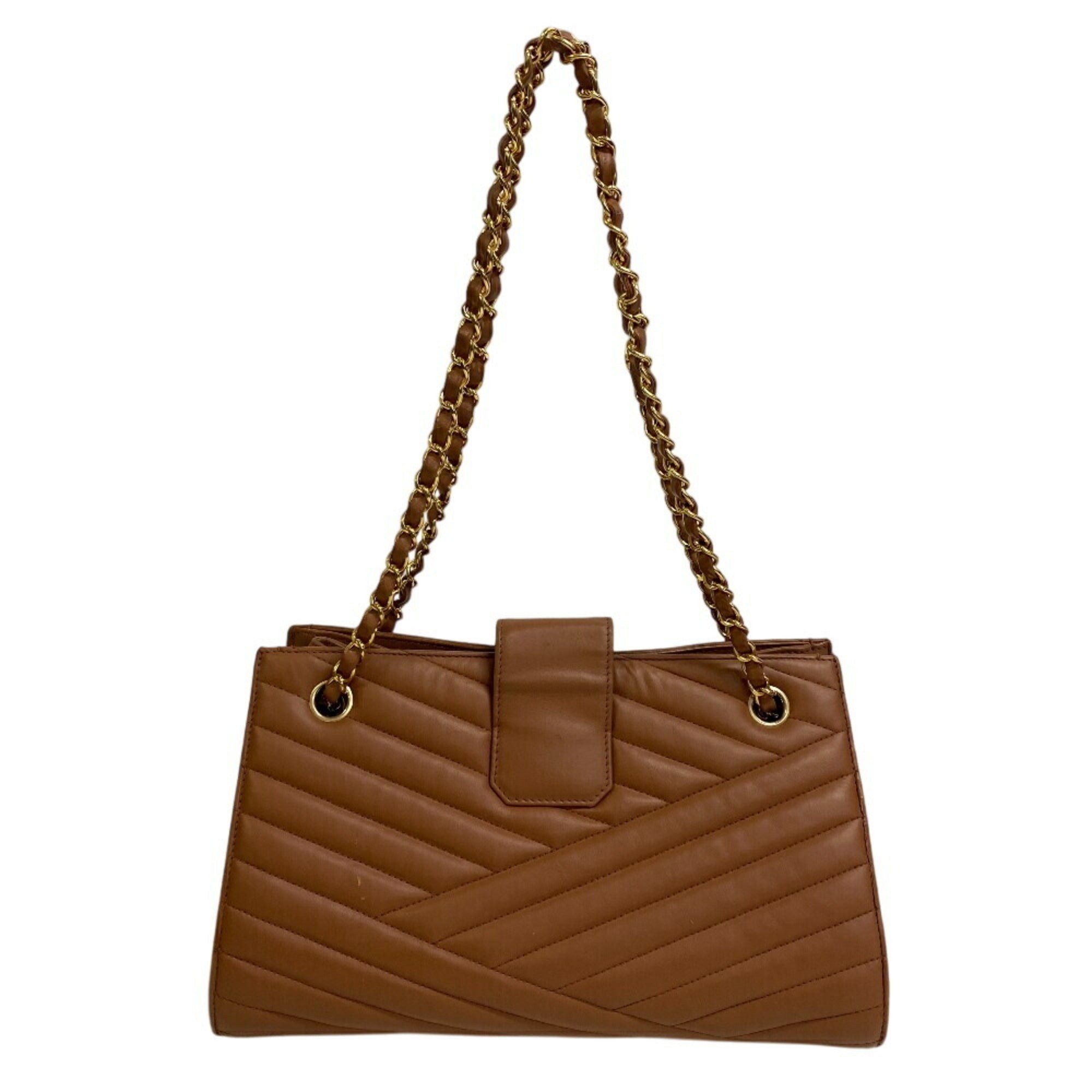 Gabrielle Tote Chevron Leather Medium
