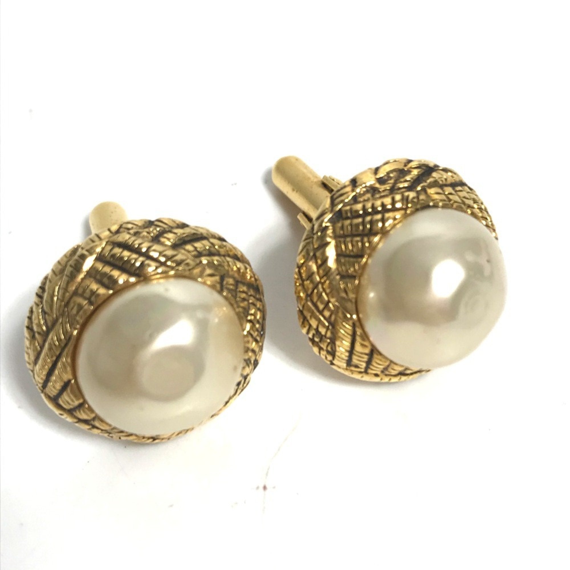 Vintage Cufflinks Metal Gold with Faux Pearl Bracelet