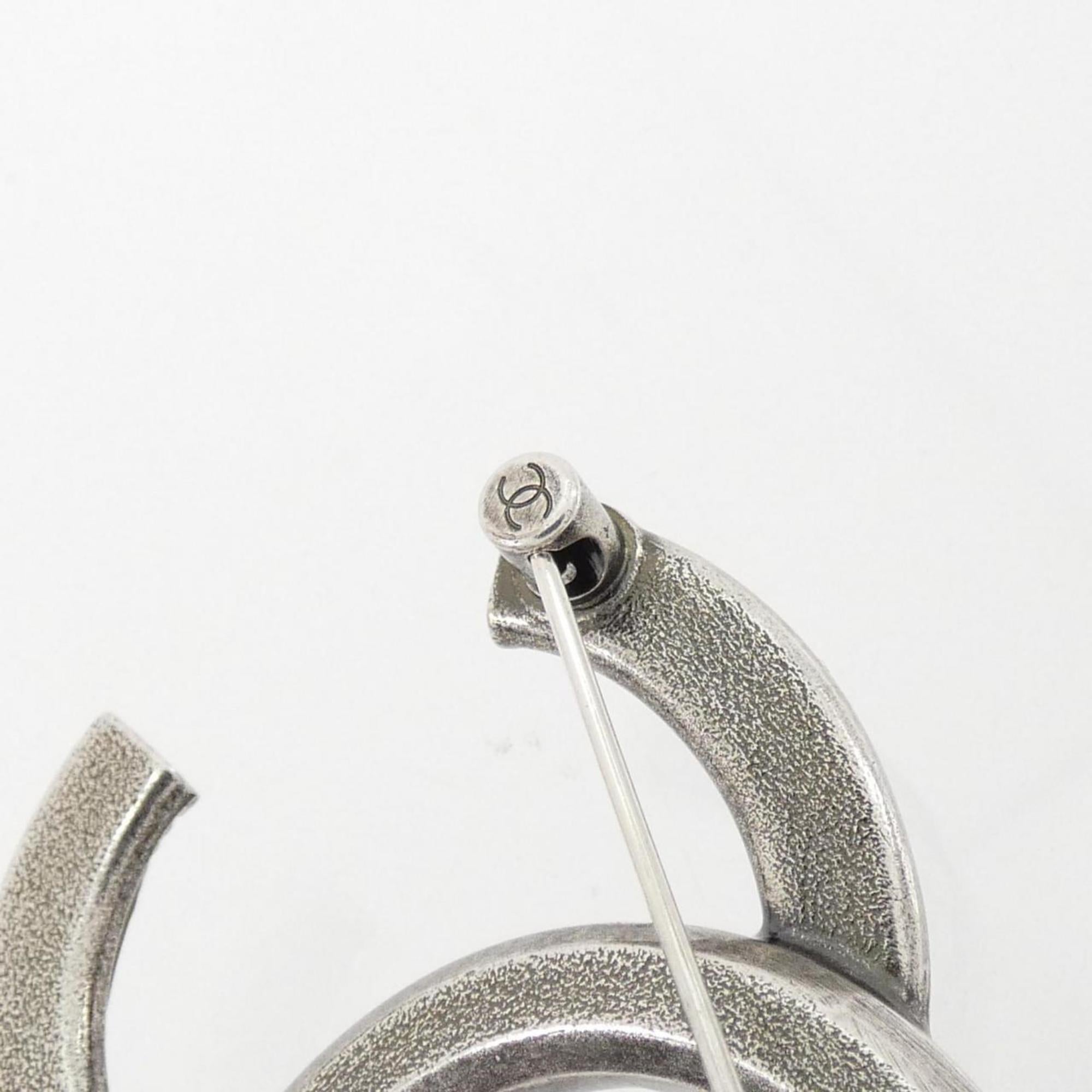 Brooch Metal with Crystal