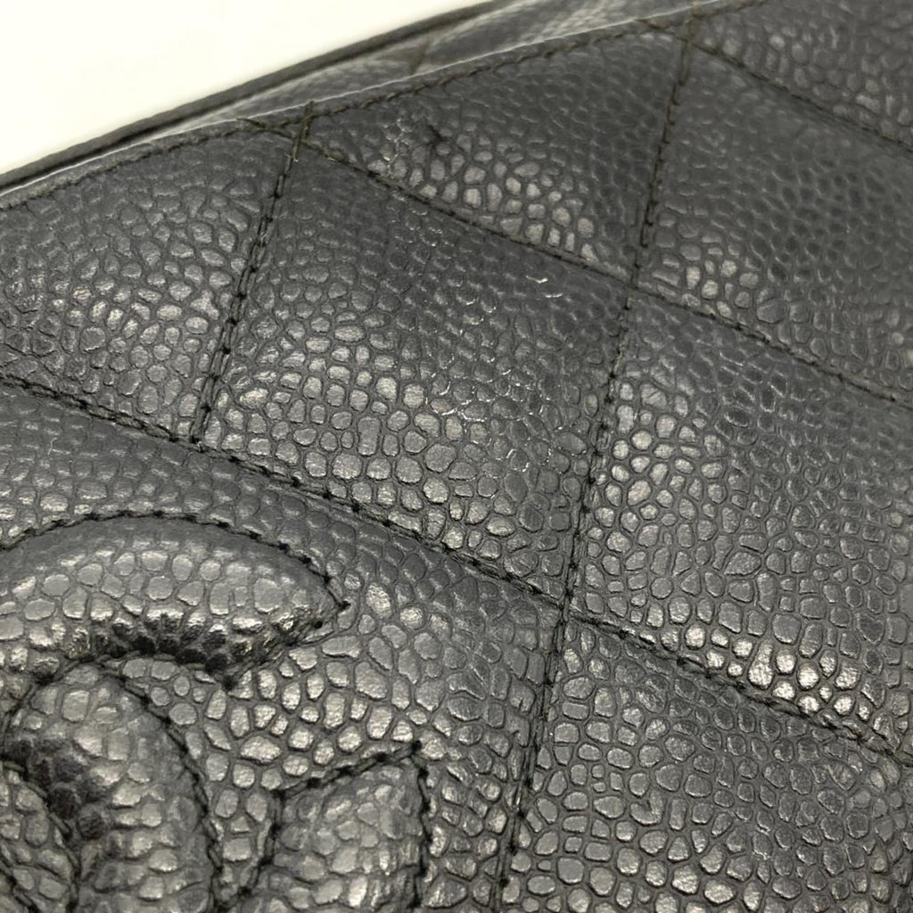 Vintage Diamond CC Camera Shoulder Bag Quilted Caviar Medium