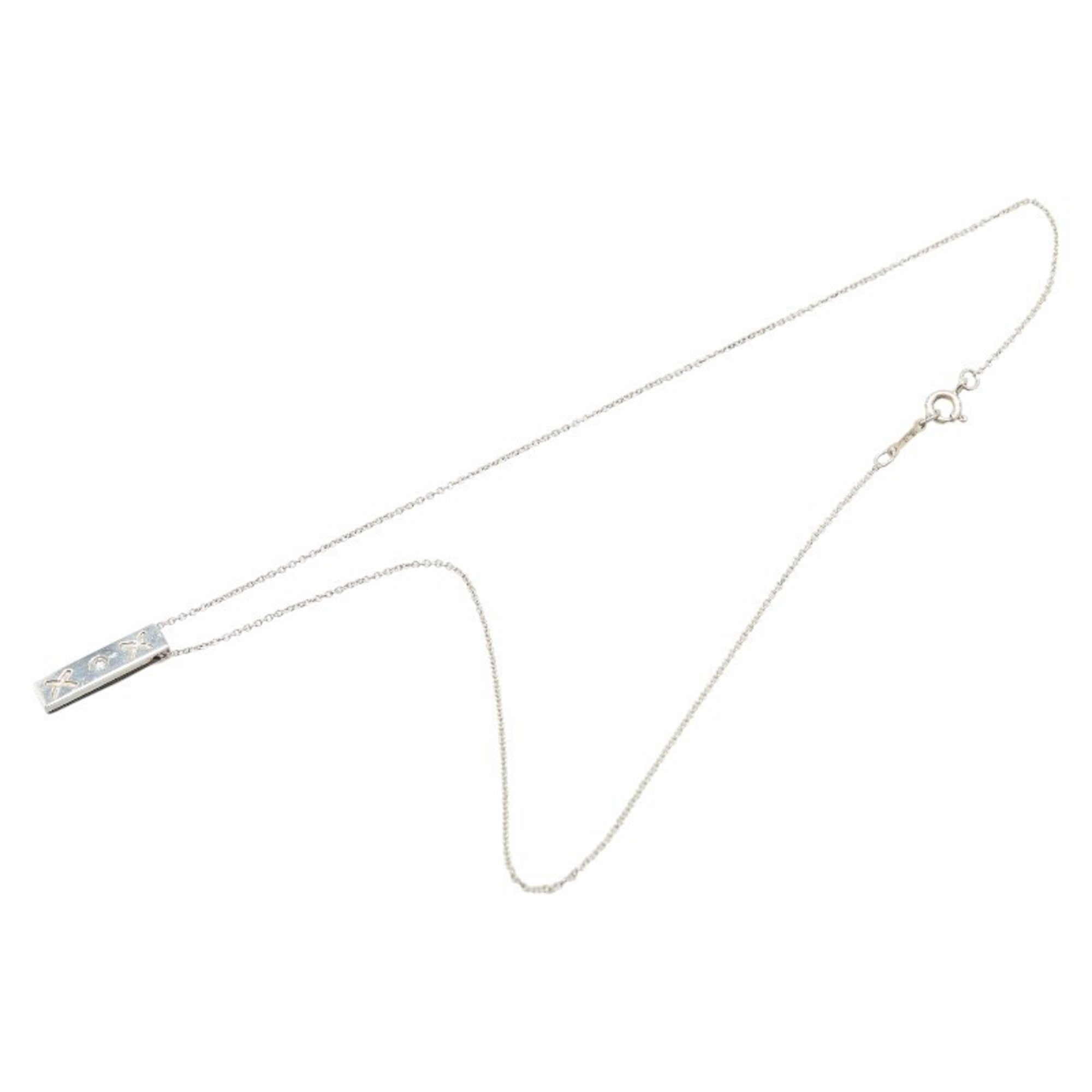 Pendant Necklace Sterling Silver with Diamond