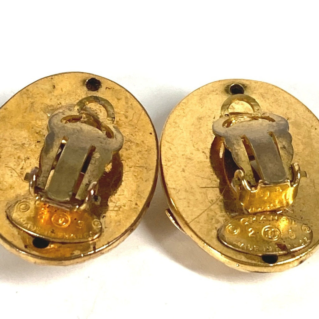 CC Logo Round Clip-On Earrings Gold-Tone Metal Gold-Tone Metal