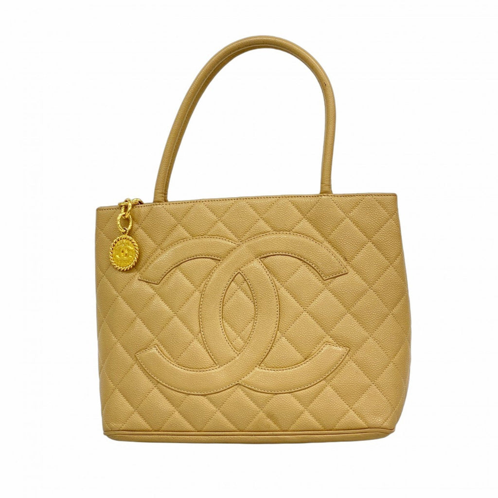 Medallion Tote Quilted Caviar