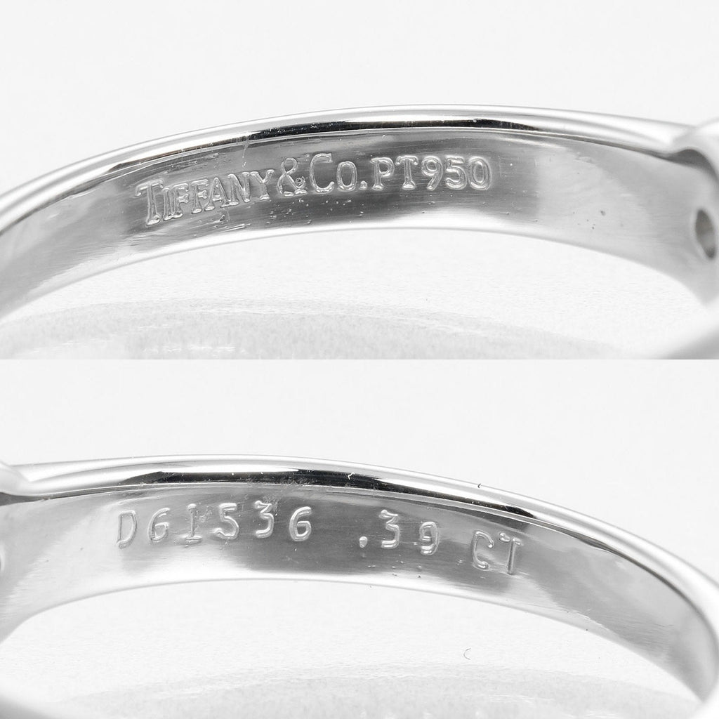 Engagement Ring Platinum with 0.39ct Diamond