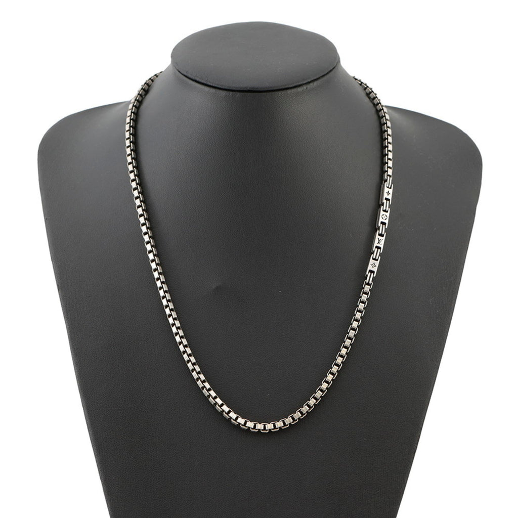 Tailor Pendant Necklace Sterling Silver