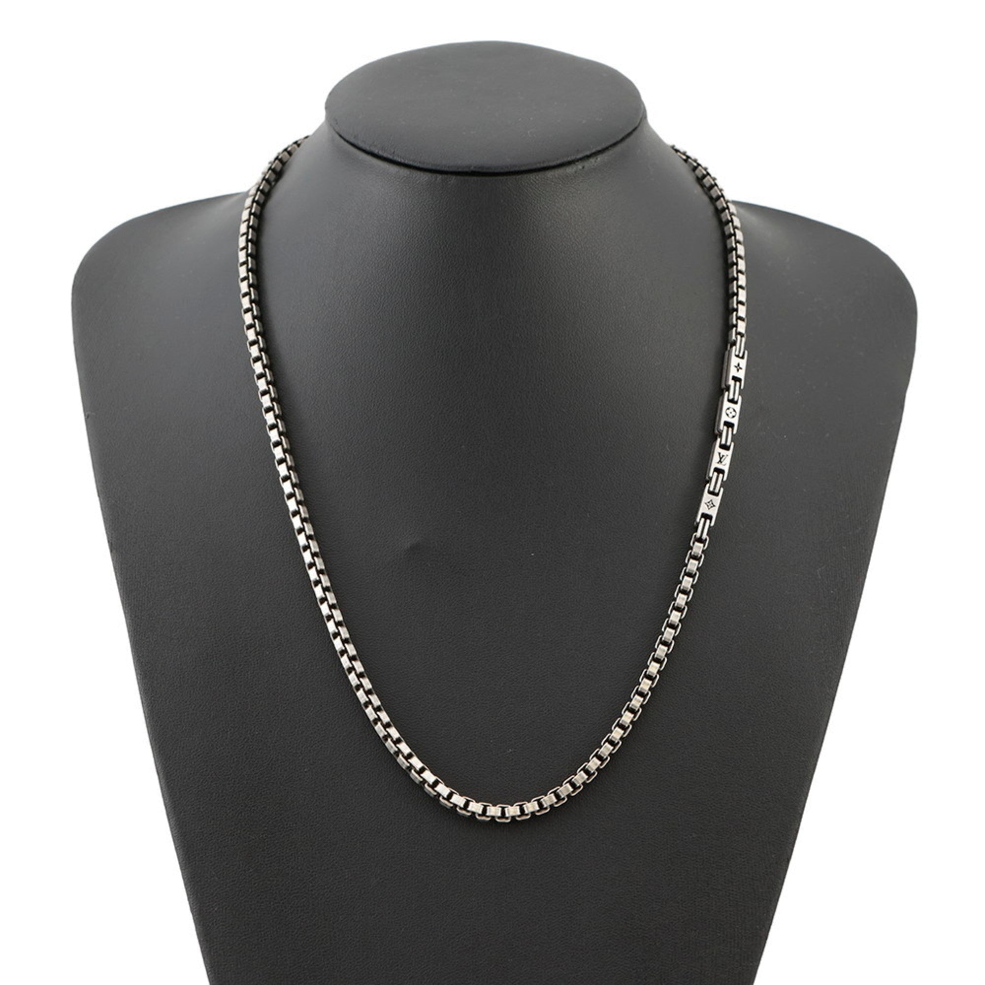 Tailor Pendant Necklace Sterling Silver