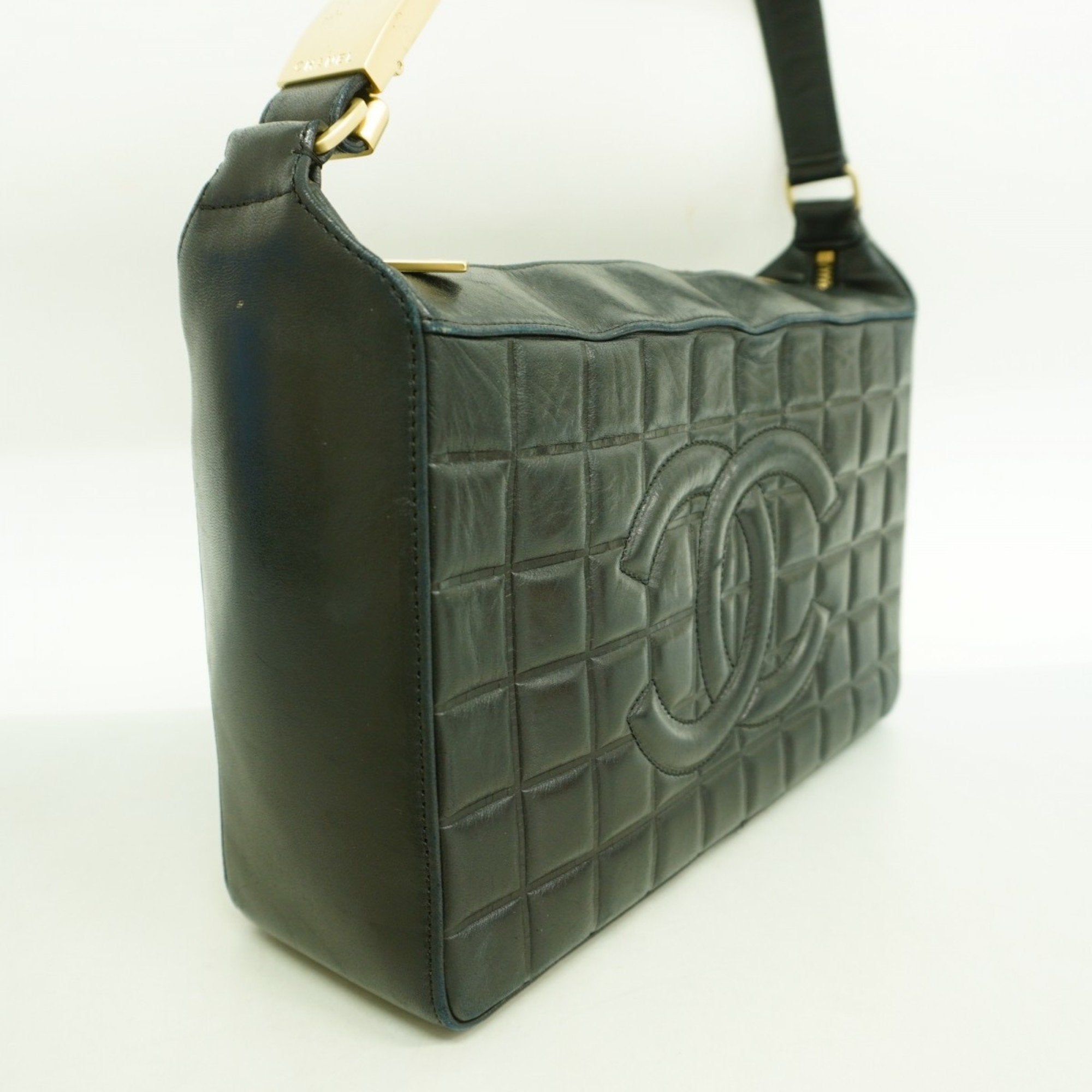 Chocolate Bar CC Shoulder Bag Quilted Leather Medium