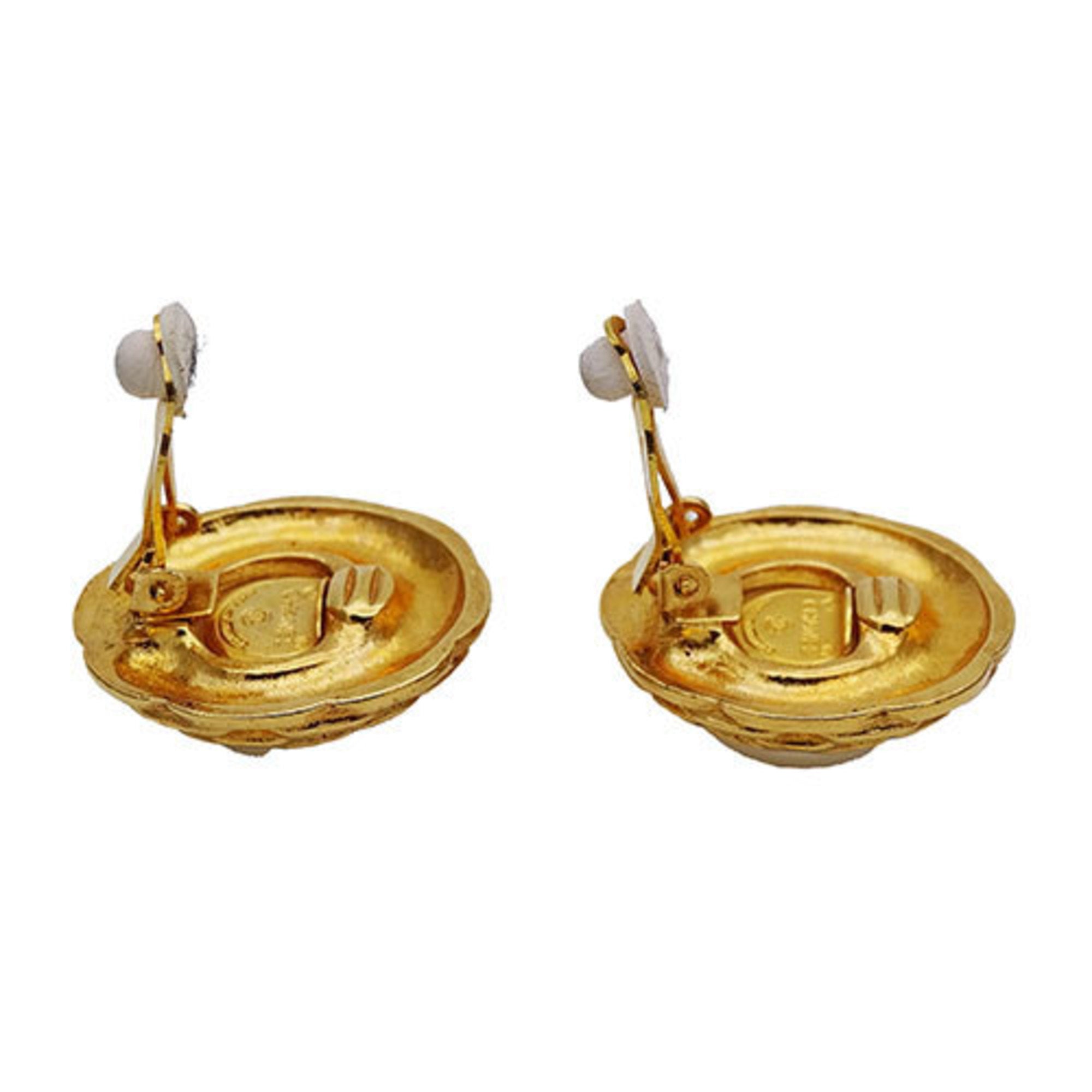 Clip-On Earrings Pearl Clip-On Gold-Tone Metal