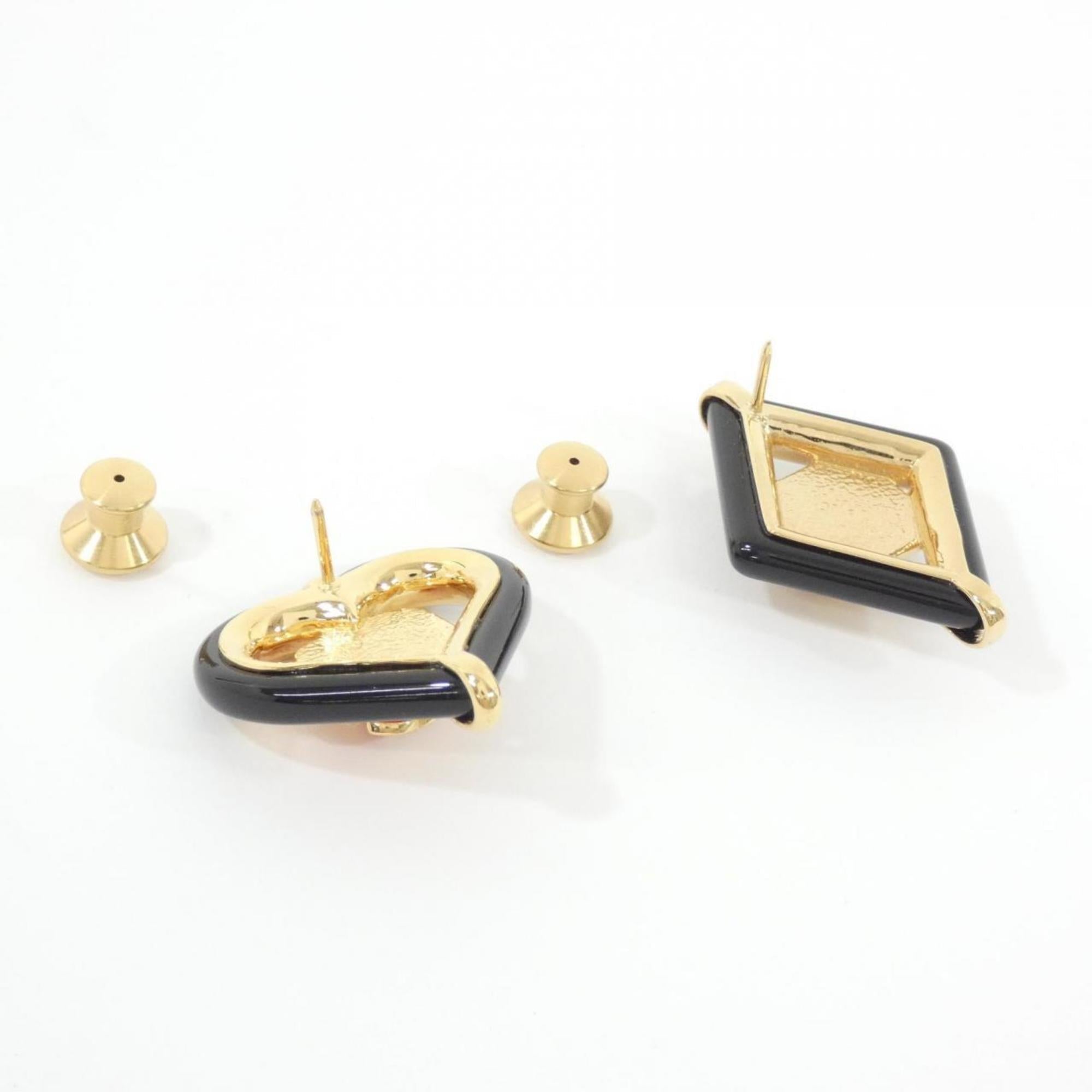 Pin Brooch Black Pink Red