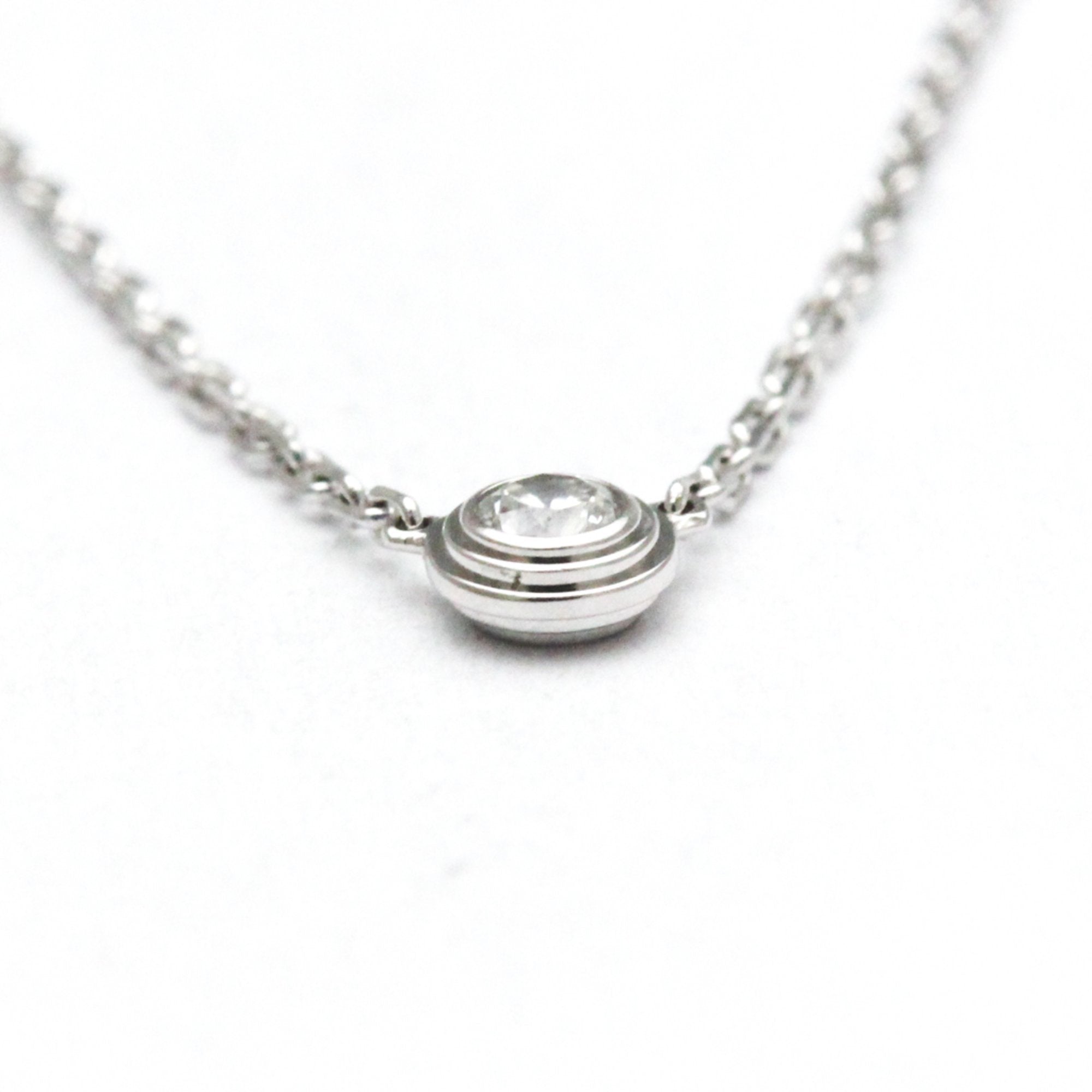 Pendant Necklace 18K White Gold With Diamond