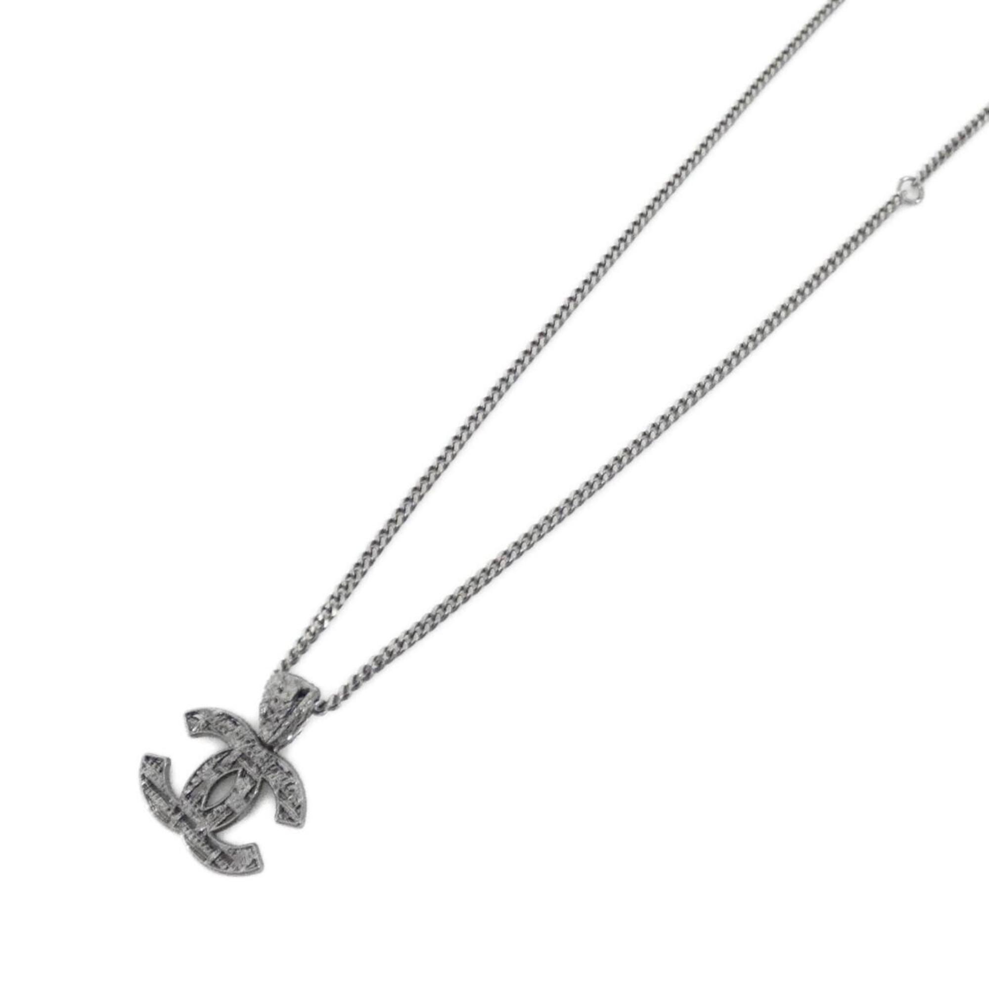 Pendant Necklace Silver