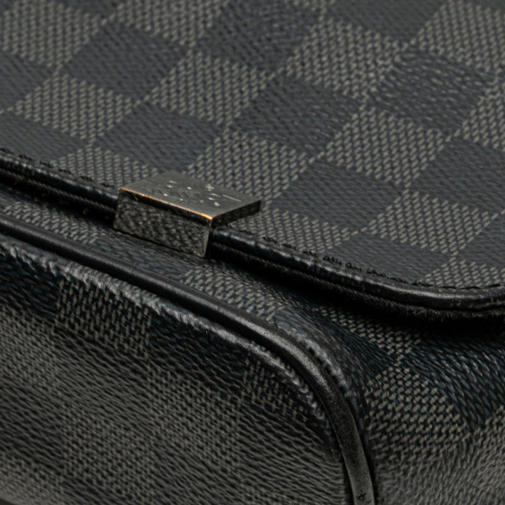 District NM Messenger Bag Damier Graphite GM