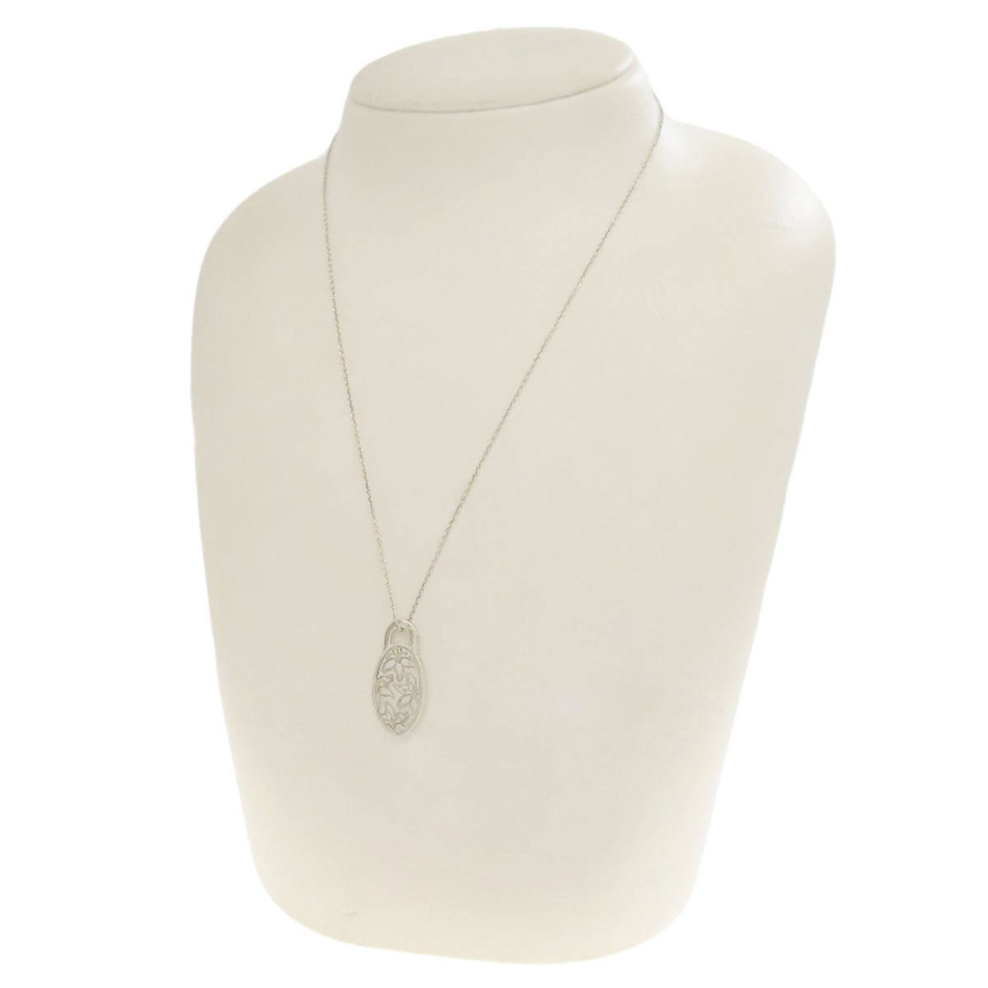 Iris Pendant Necklace Silver