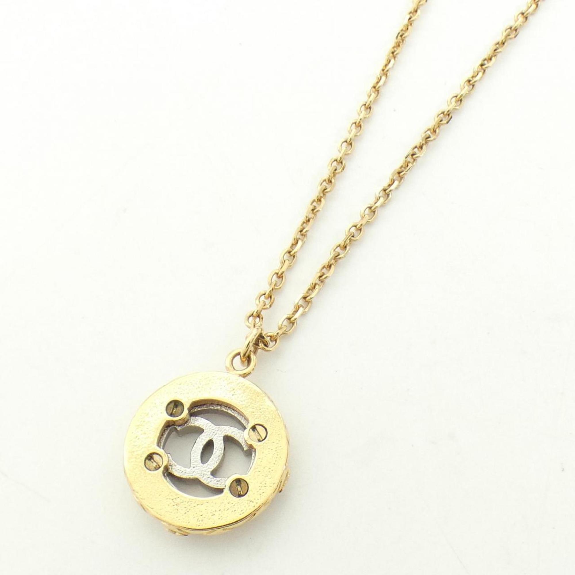 Pendant Necklace Metal Gold and Silver with Crystal