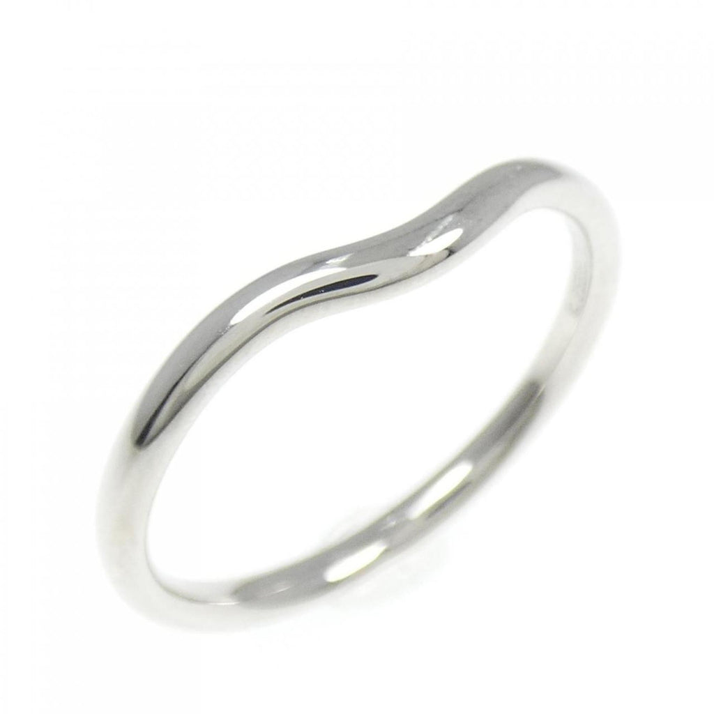 Curved Ring Platinum