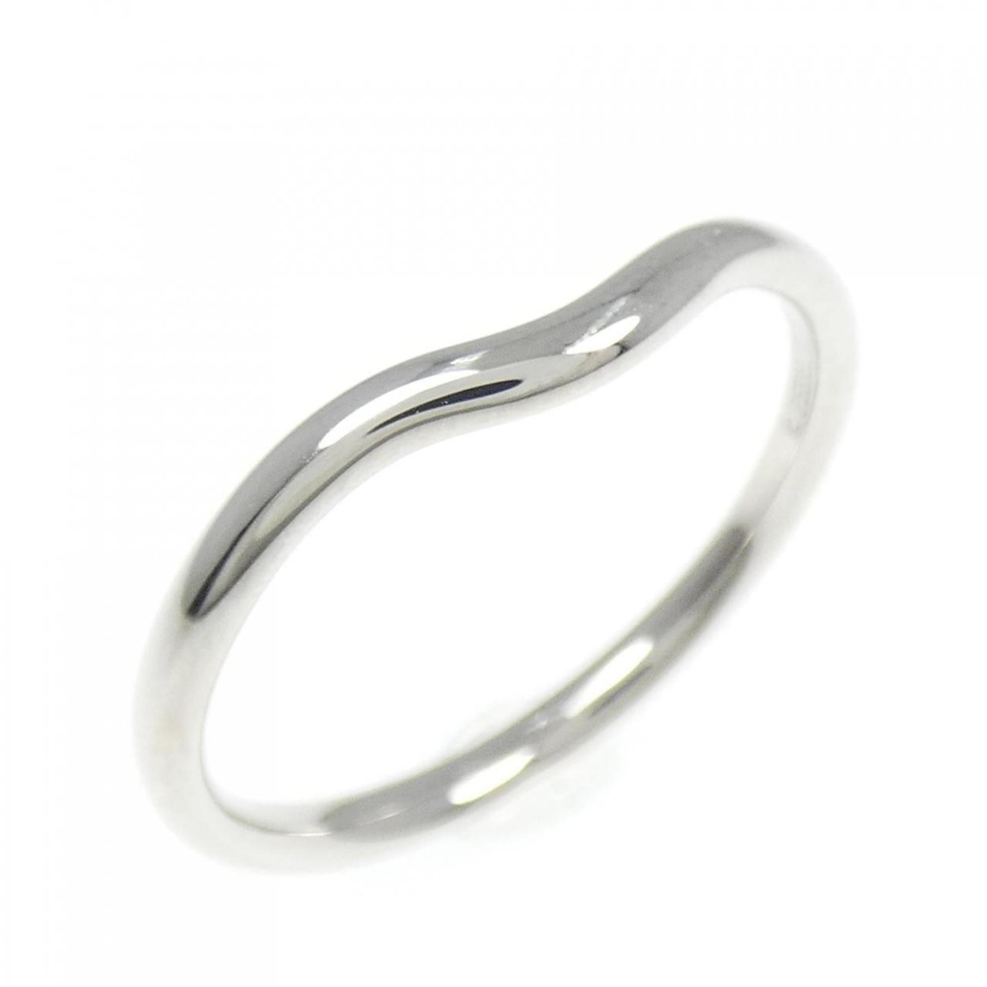 Curved Ring Platinum