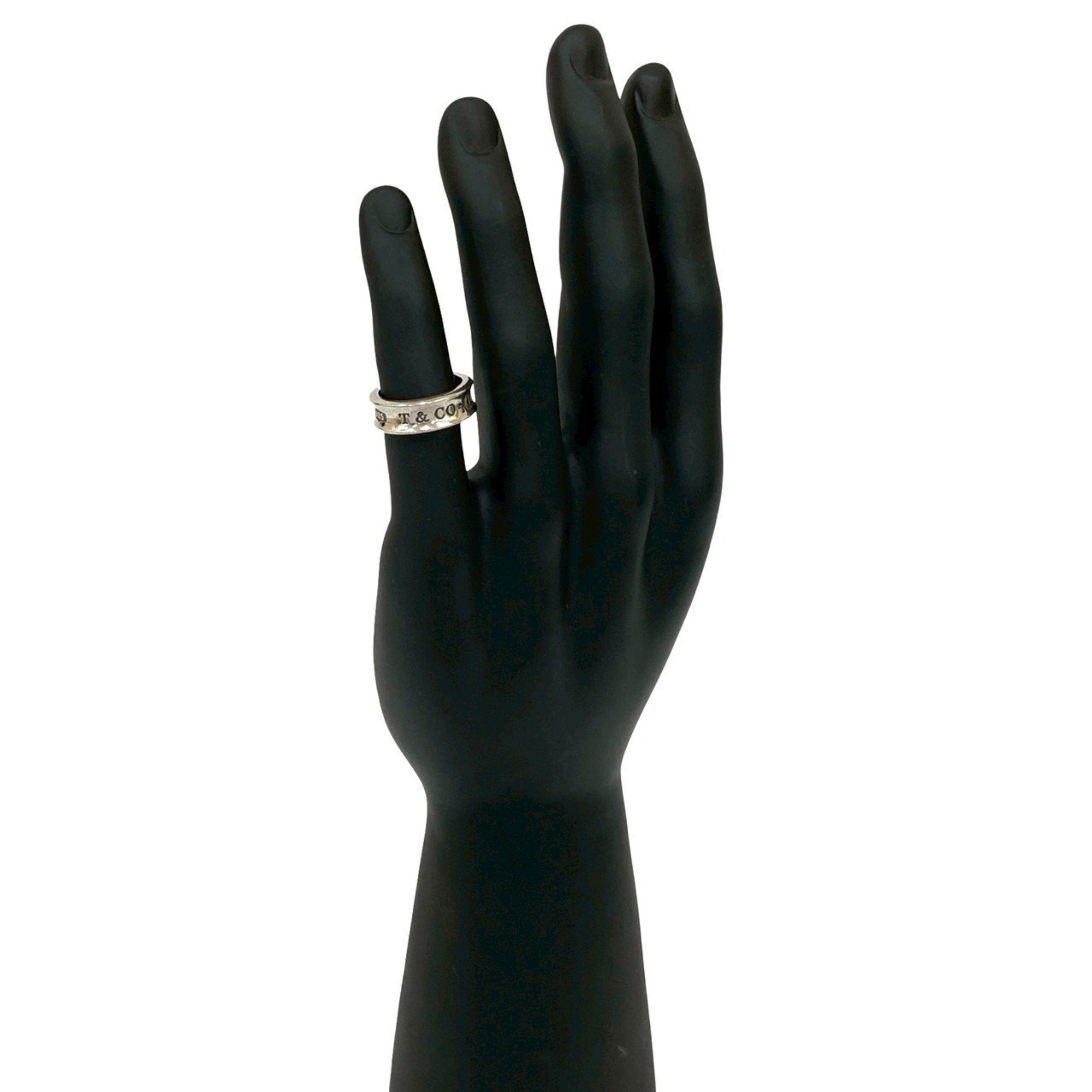 Narrow Ring Sterling Silver