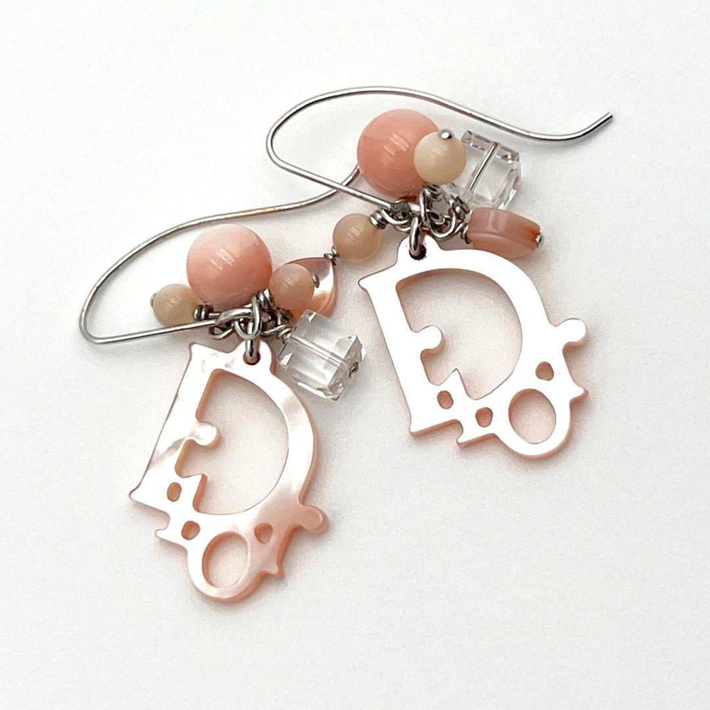 Earrings Metal and Plastic