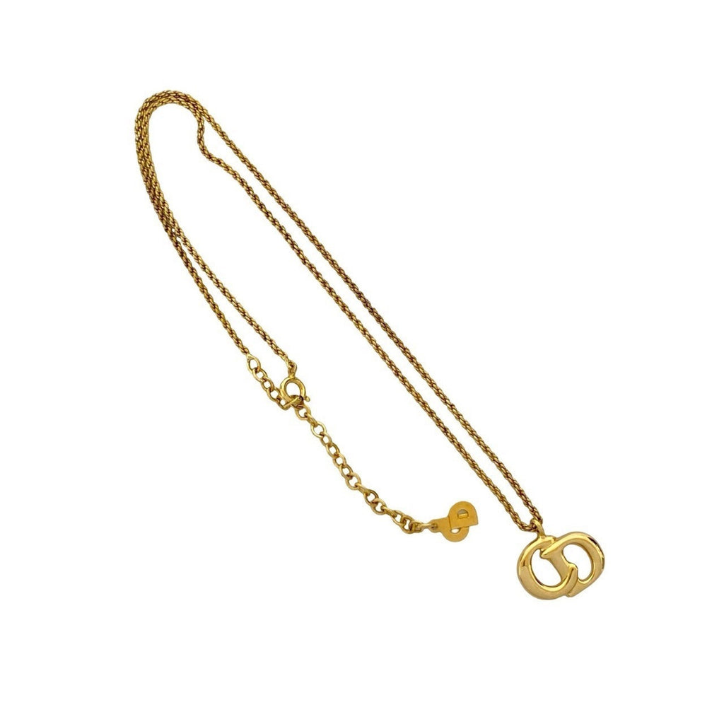 Vintage Pendant Necklace Gold