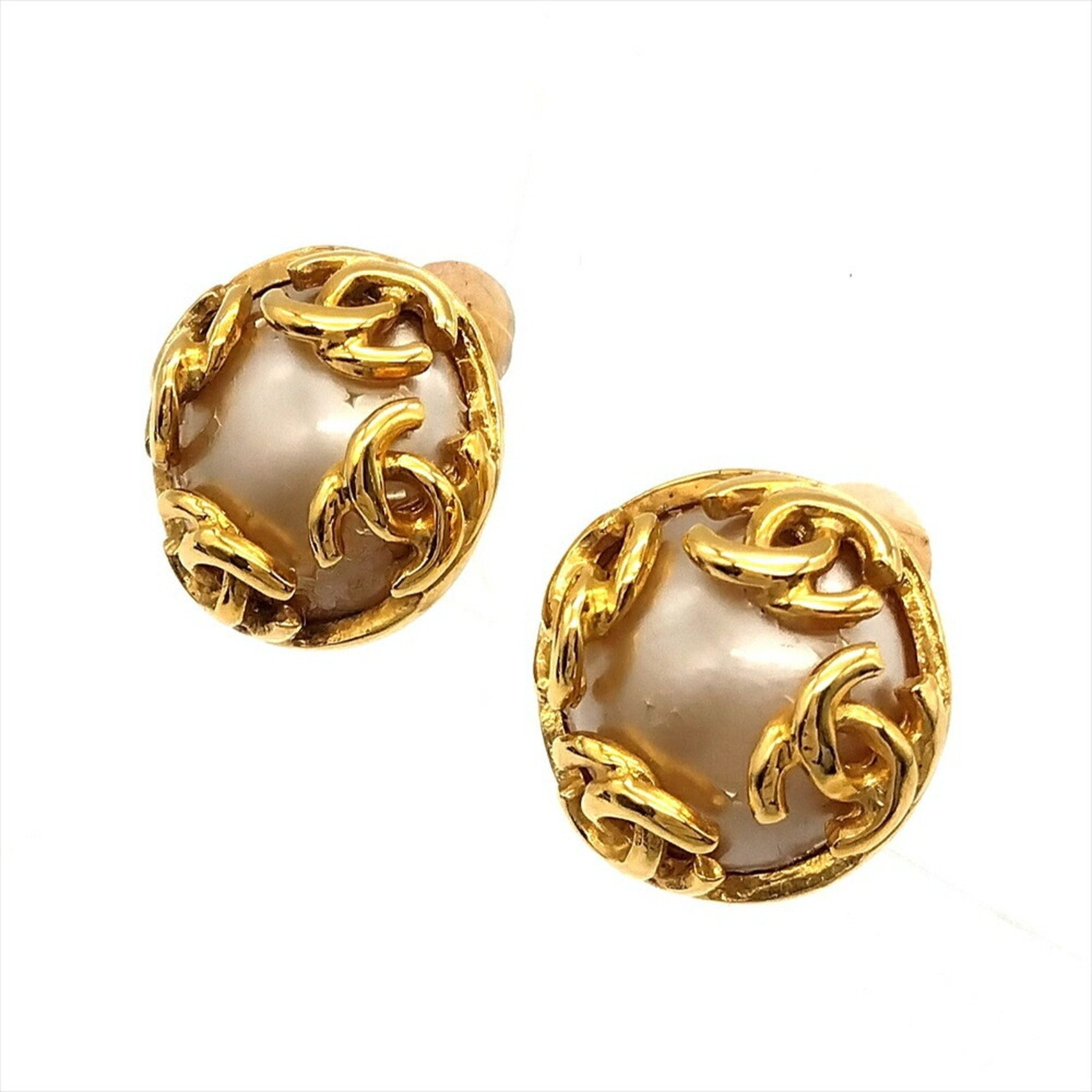CC Logo Clip-On Earrings Gold-Tone Metal Gold-Tone Metal