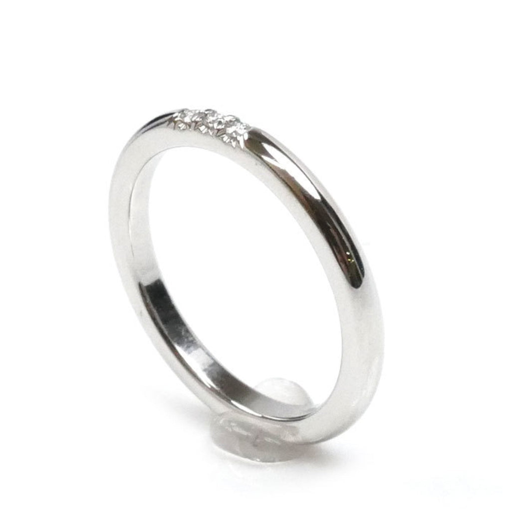 Classic Band Ring Platinum with Diamonds