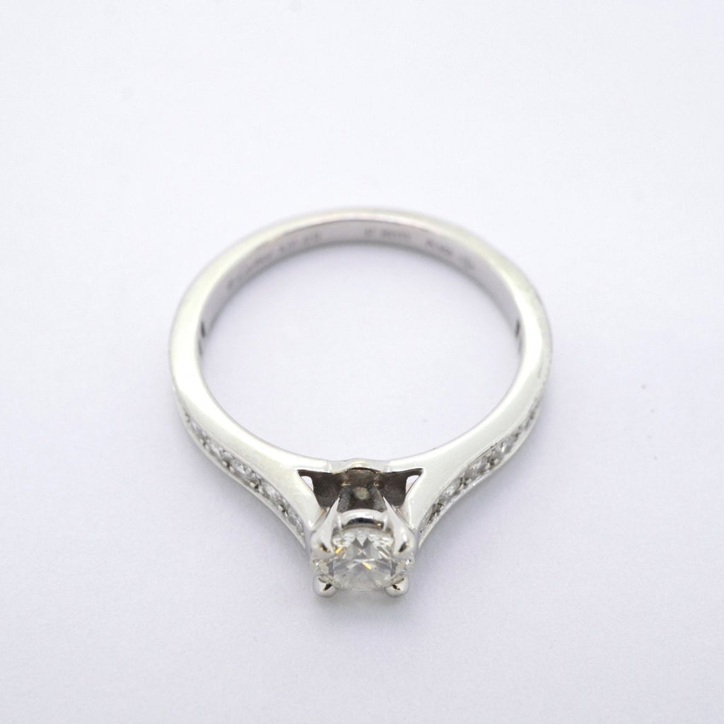 Solitaire Ring Platinum With Diamond