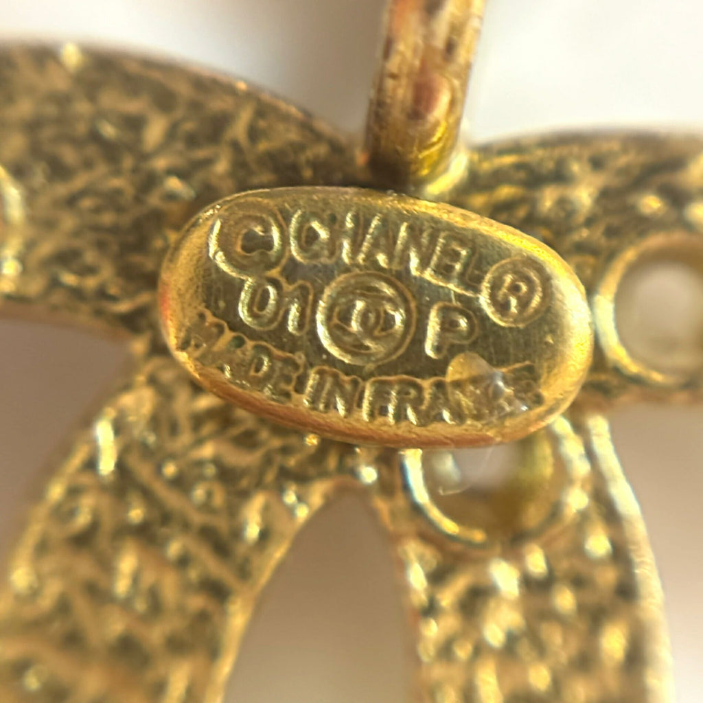 CC Logo Star Pendant Necklace Metal
