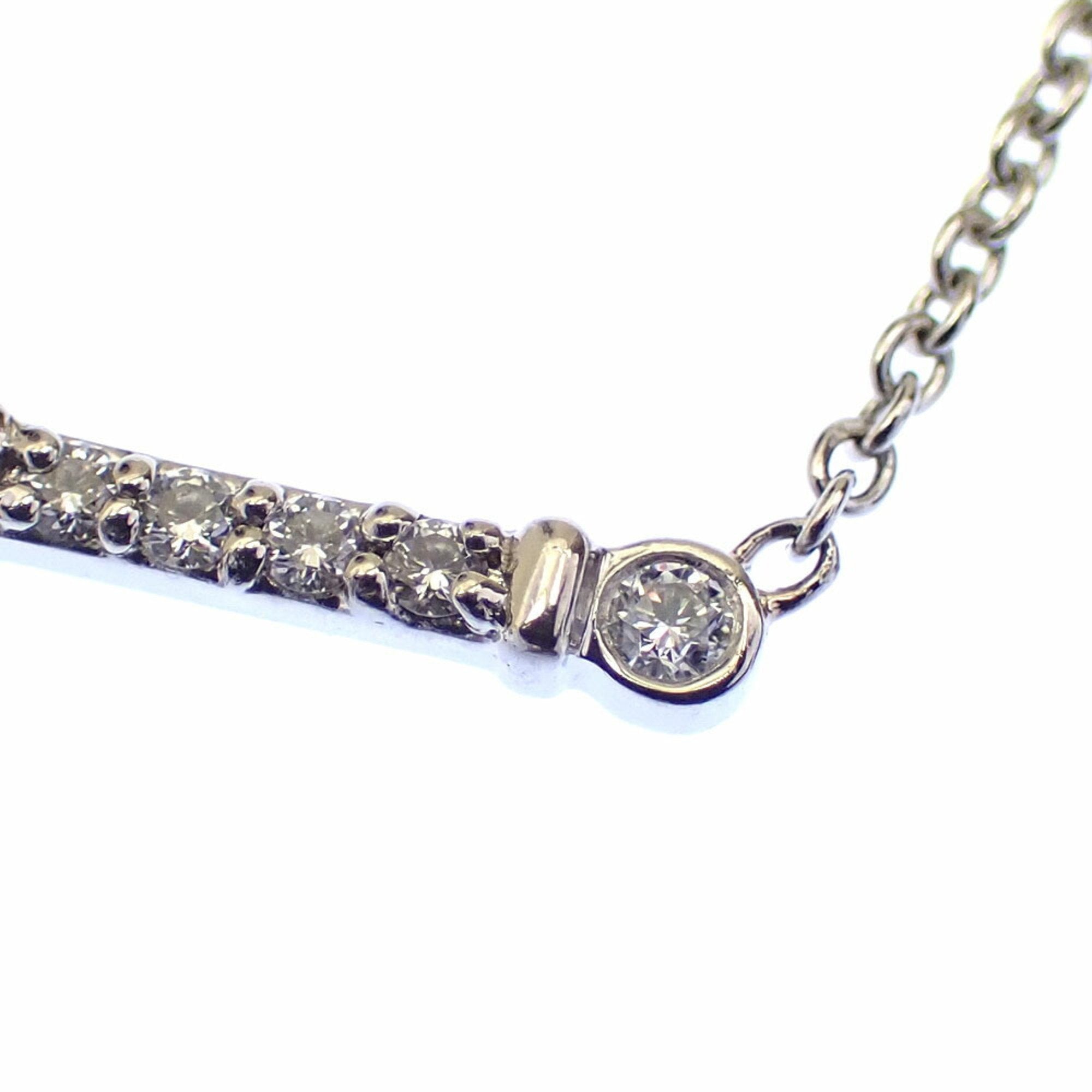 Fleur de Lys Keyber Pendant Necklace Platinum