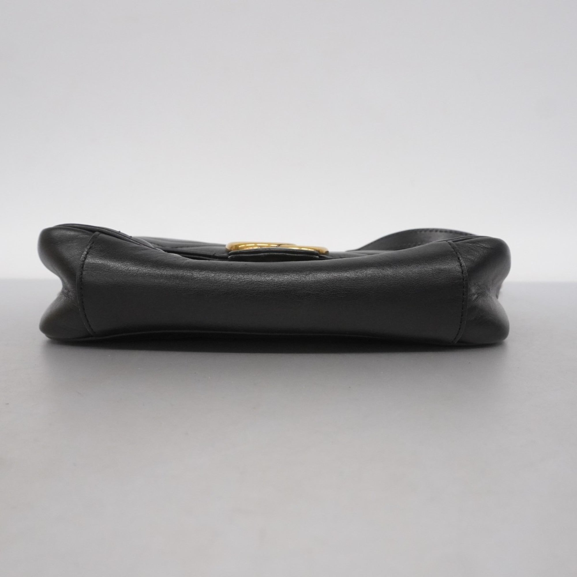 GG Marmont Flap Bag Matelasse Leather Mini