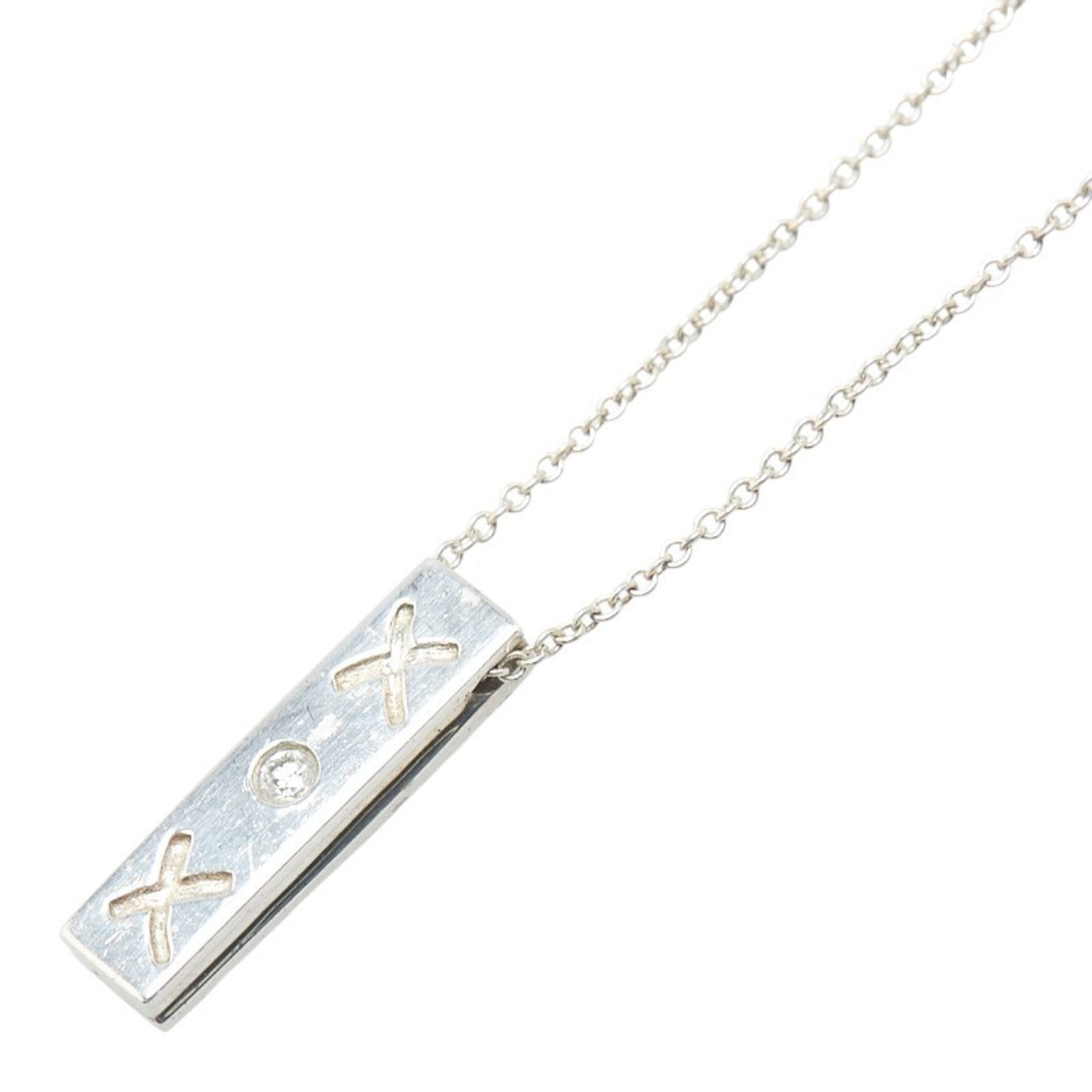 Pendant Necklace Sterling Silver with Diamond