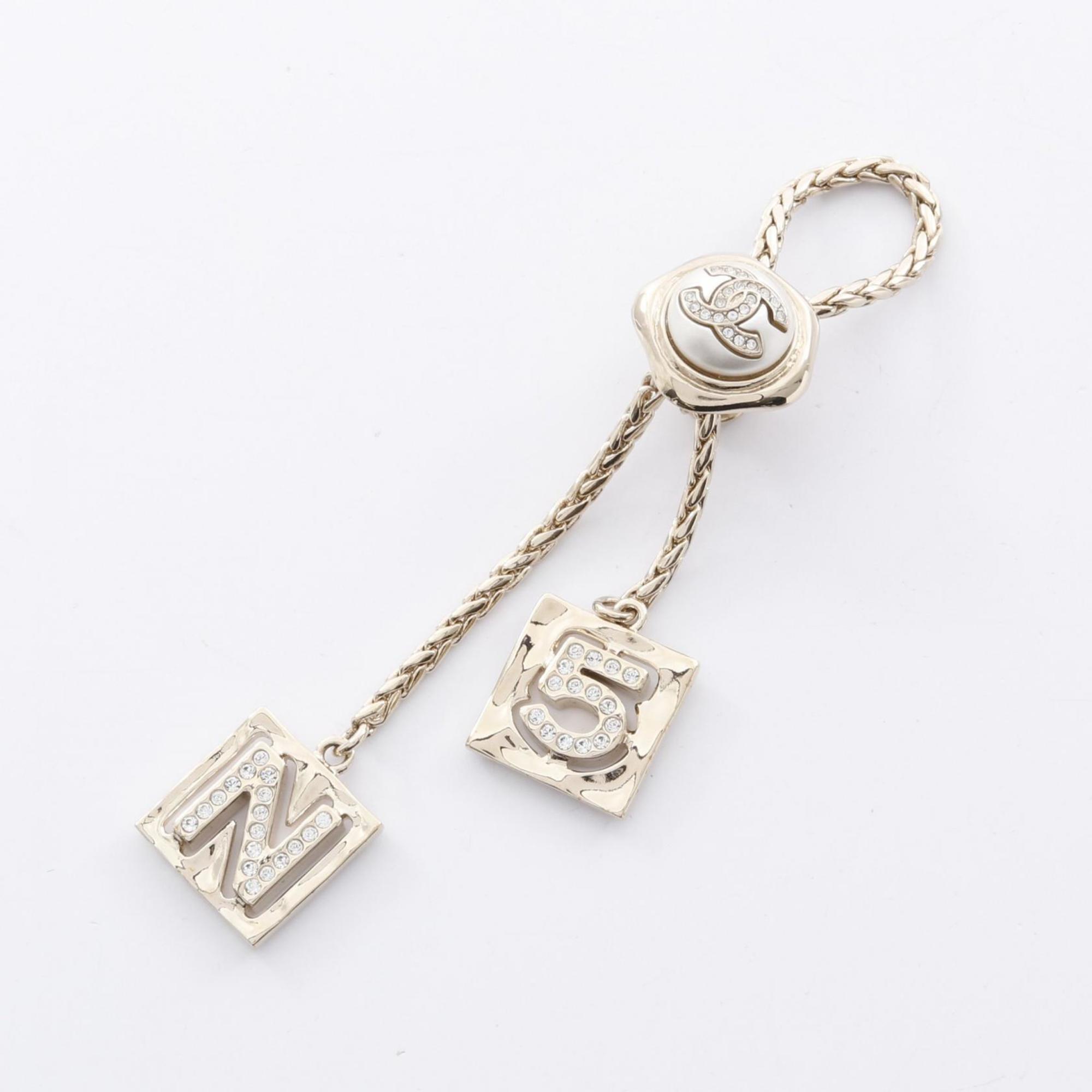 CC Logo Brooch Metal