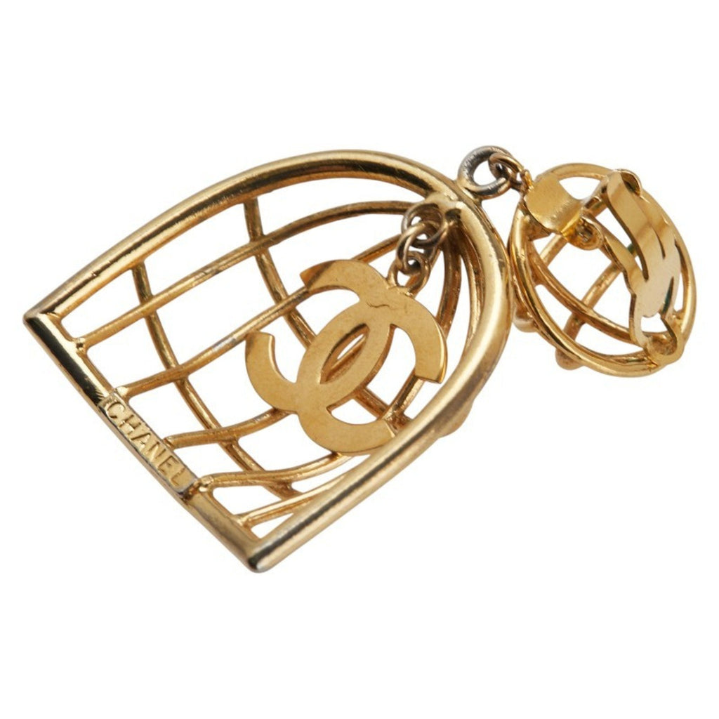 CC Logo Clip-On Earrings Metal Gold-Tone Metal