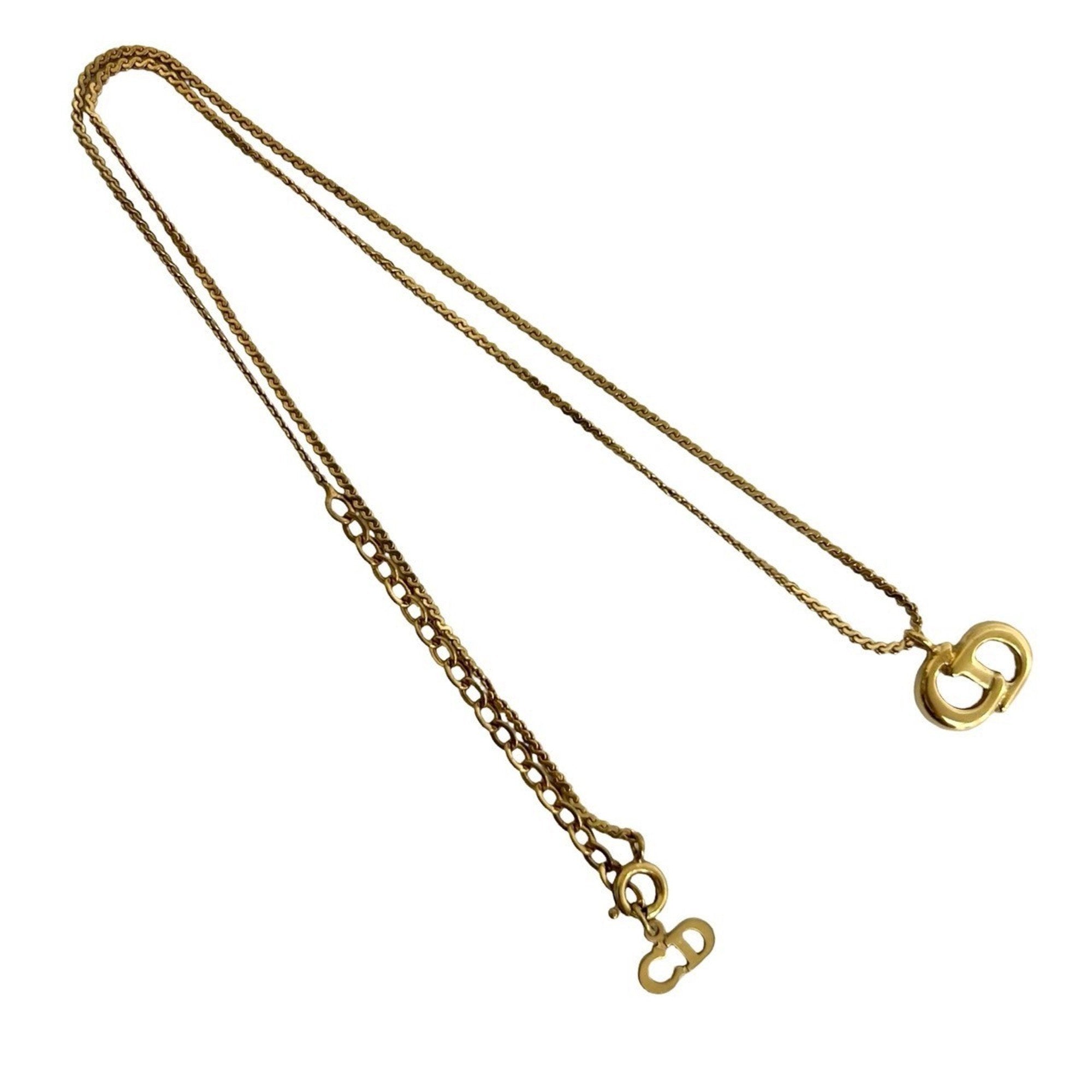 Pendant Necklace Gold